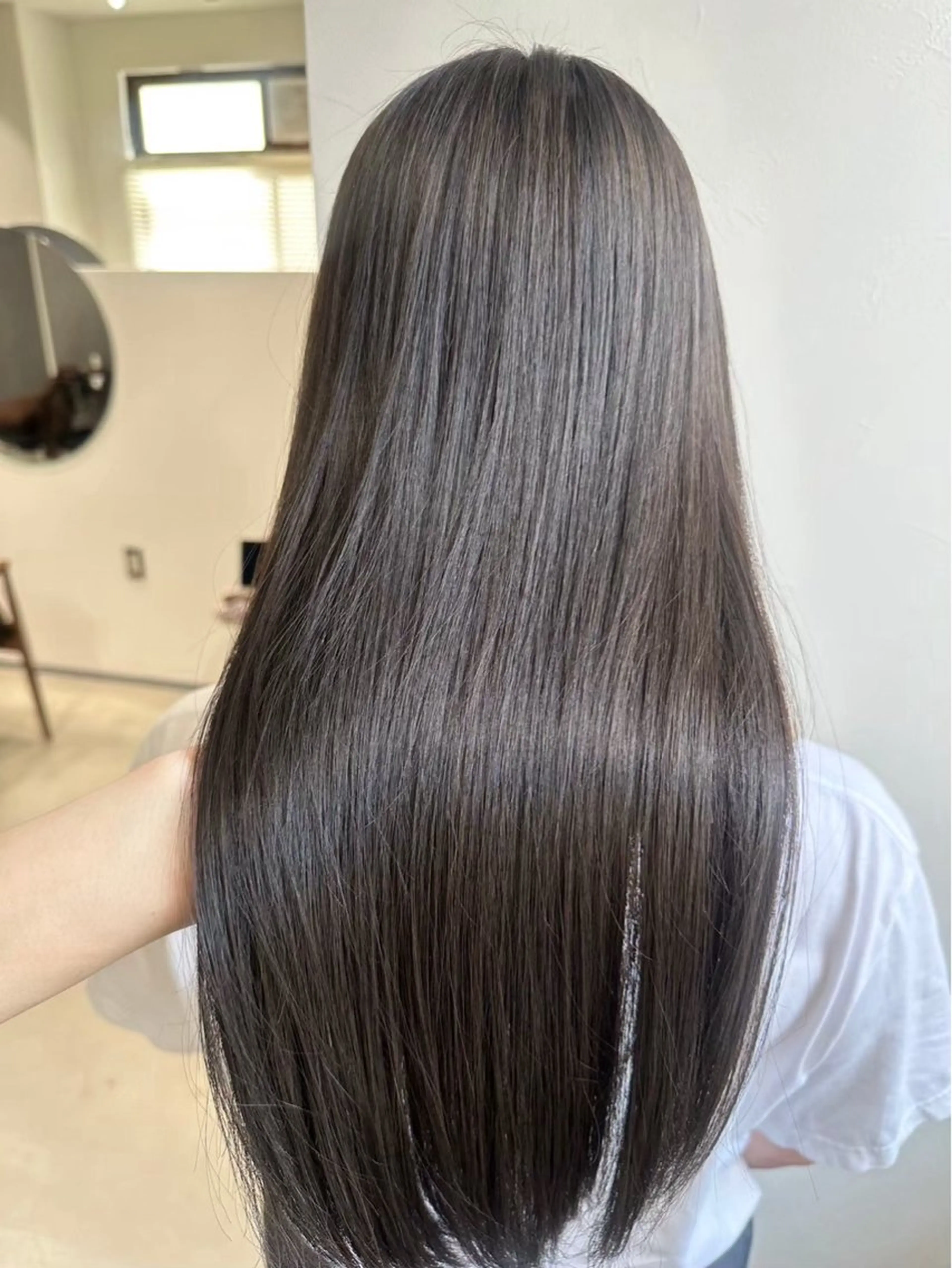 ロング M Rのヘアスタイル