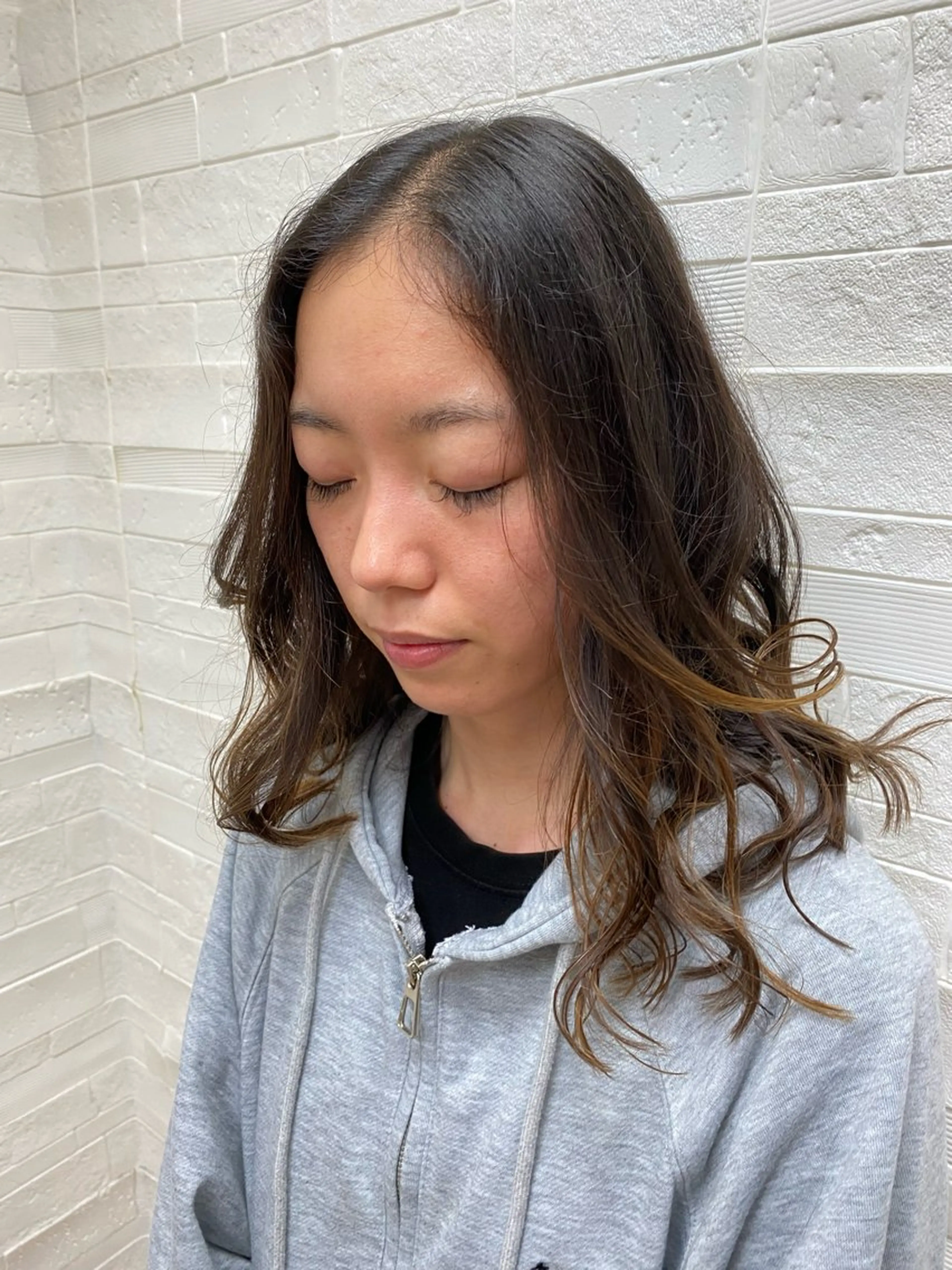 ロング 🌙𝑳𝑼𝑵𝑨 工藤/メンズカット✂のヘアスタイル