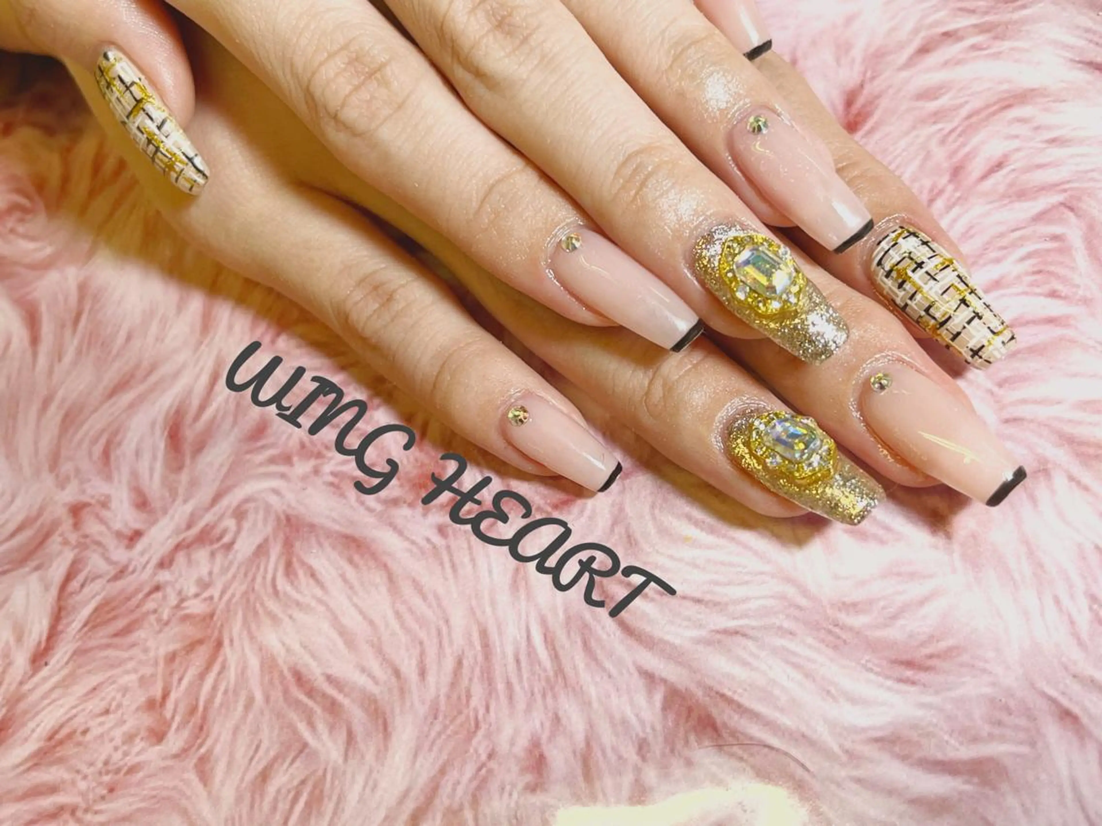 ネイル H NANAのネイルデザイン