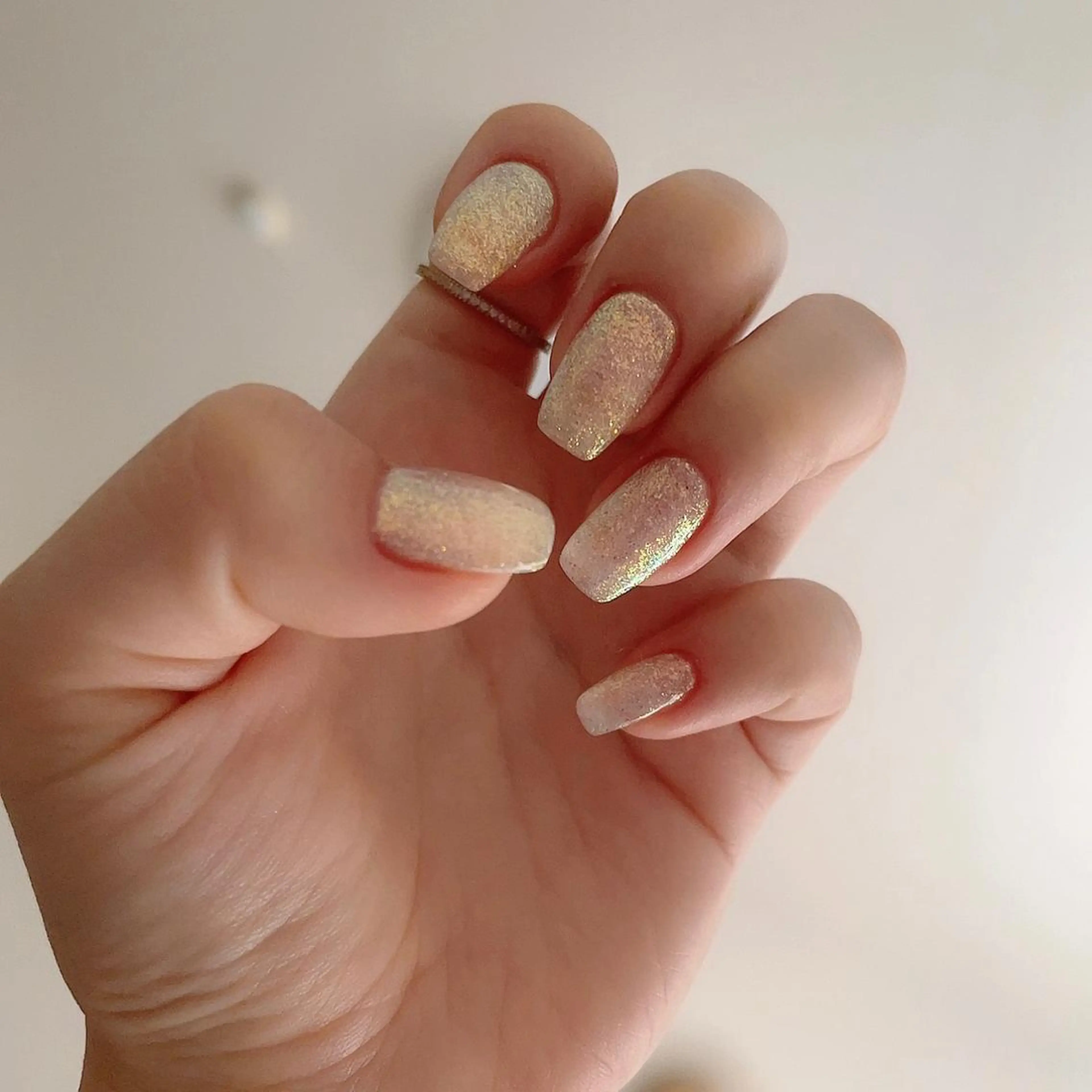 ネイル オーロラネイル ジェルネイル ラメ(グリッター) ワンカラーネイル ハンドネイル miu nail所属・MIUNail YUMIのネイルデザイン