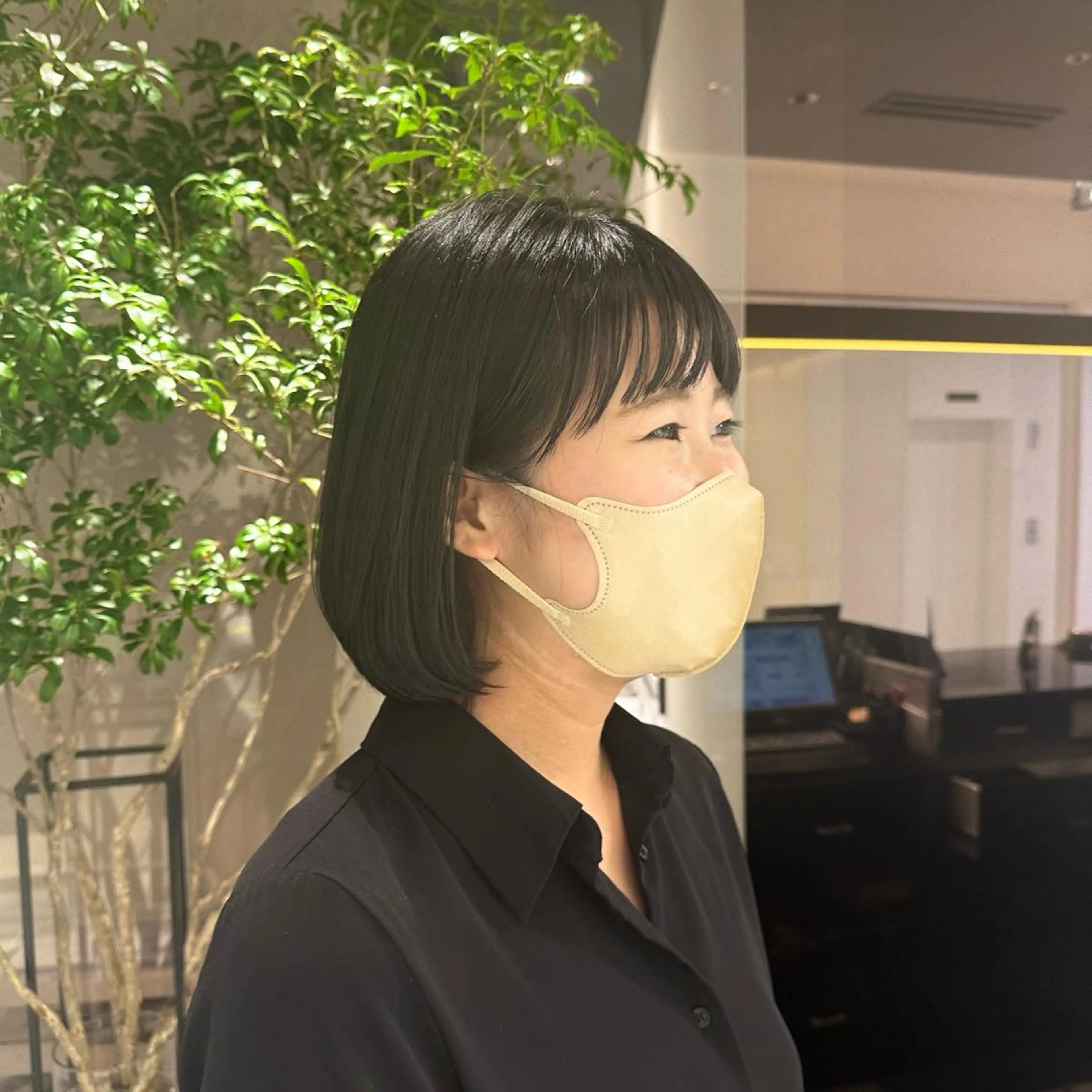 ショート カラー ブリーチ イヤリングカラー ハイライトカラー インナーカラー ブリーチなしカラー カット トリートメント 巻ける縮毛矯正/艶 カラーchika🩵のヘアスタイル