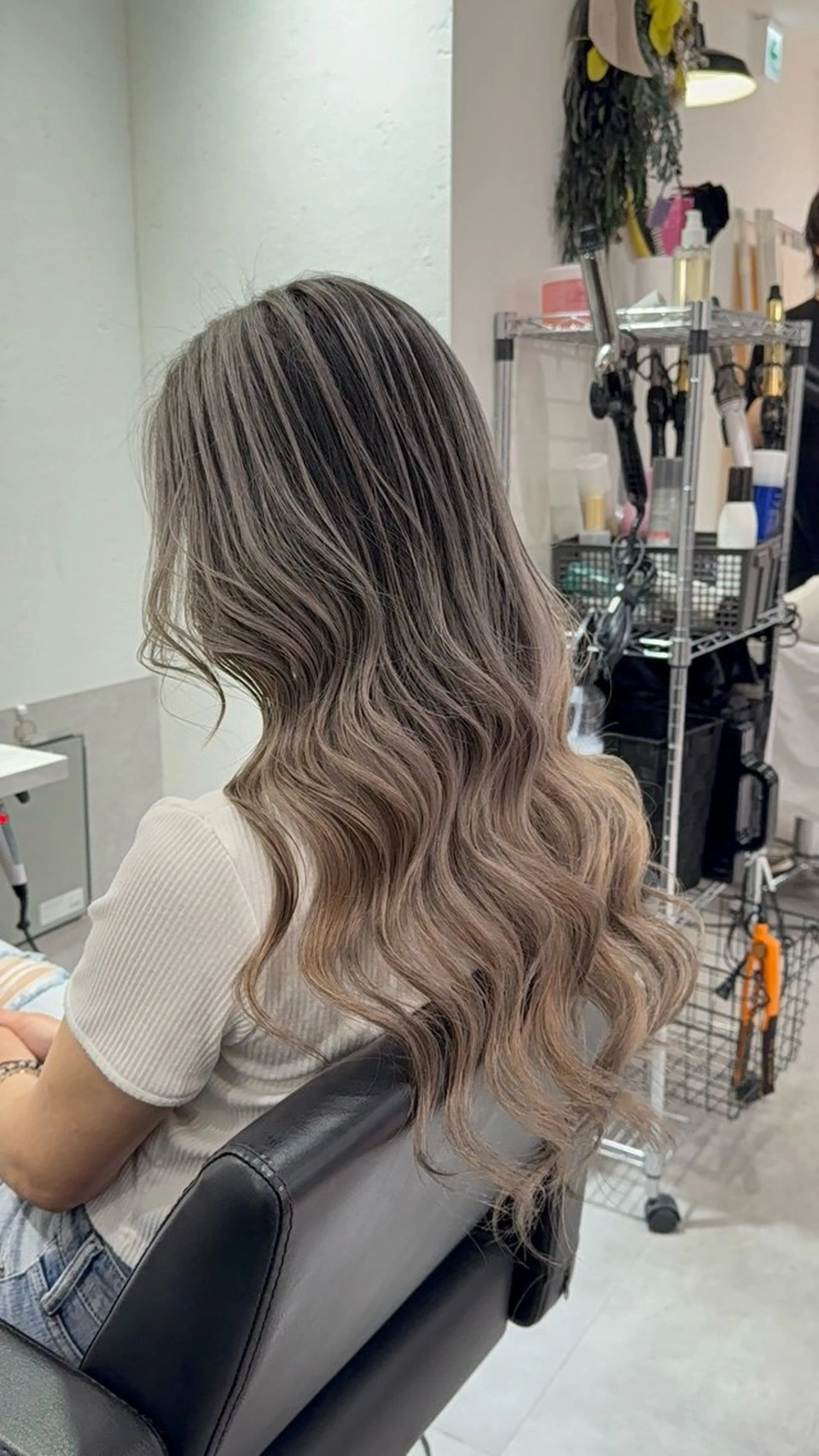 セミロング CIERA.南船場所属・yuna🧡/心斎橋 ハイトーン/ブリーチのヘアスタイル