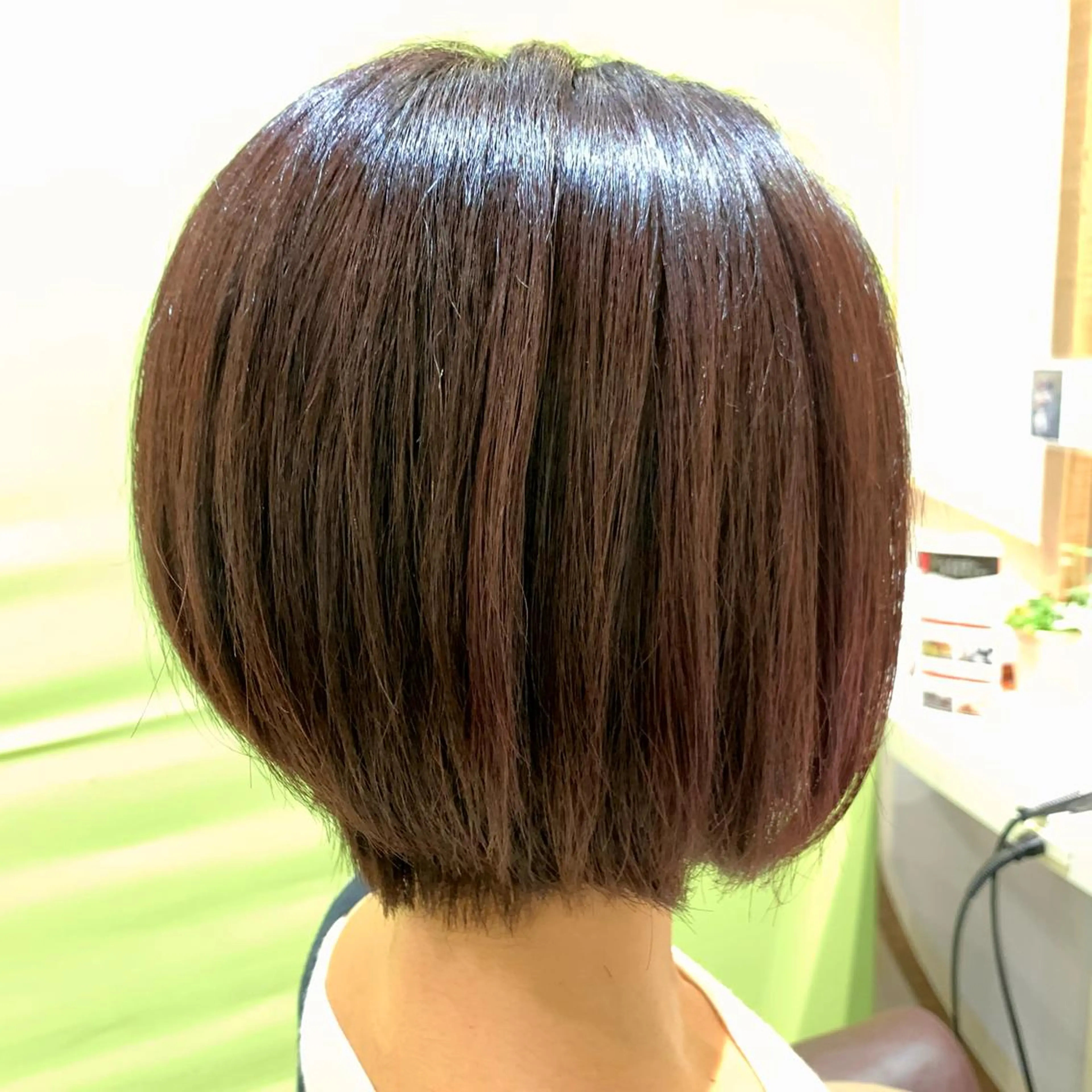 ショート カラー ショートボブ イルミナカラー ルビー ボブ ショートヘア カット ヘアカラー ショート×カラー 🦊堀米早紀【荻窪】のヘアスタイル