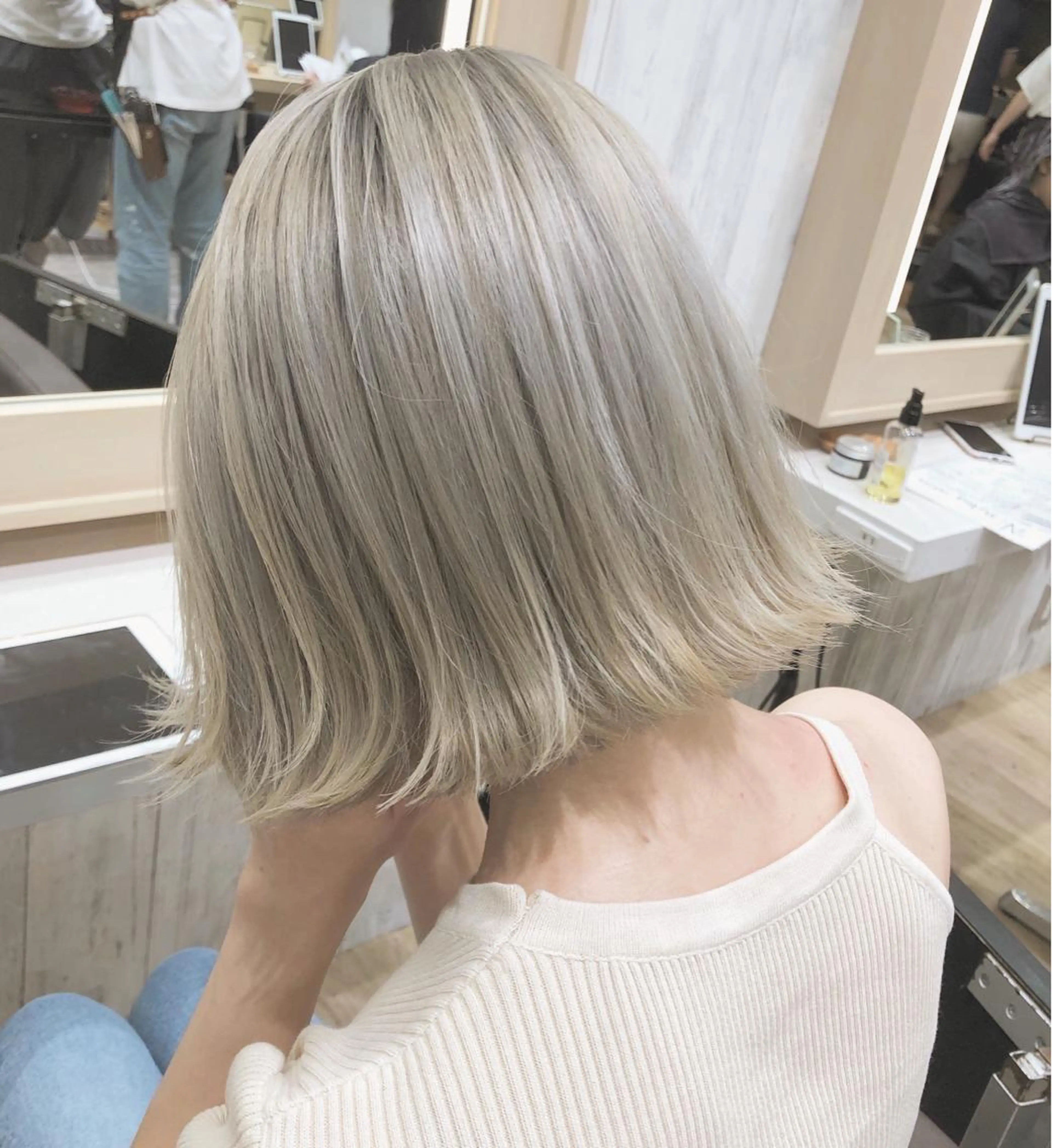 ショート カラー カット ヘアカラー トリートメント ❤️ダブルカラー 髪質改善❤️SAYAのヘアスタイル