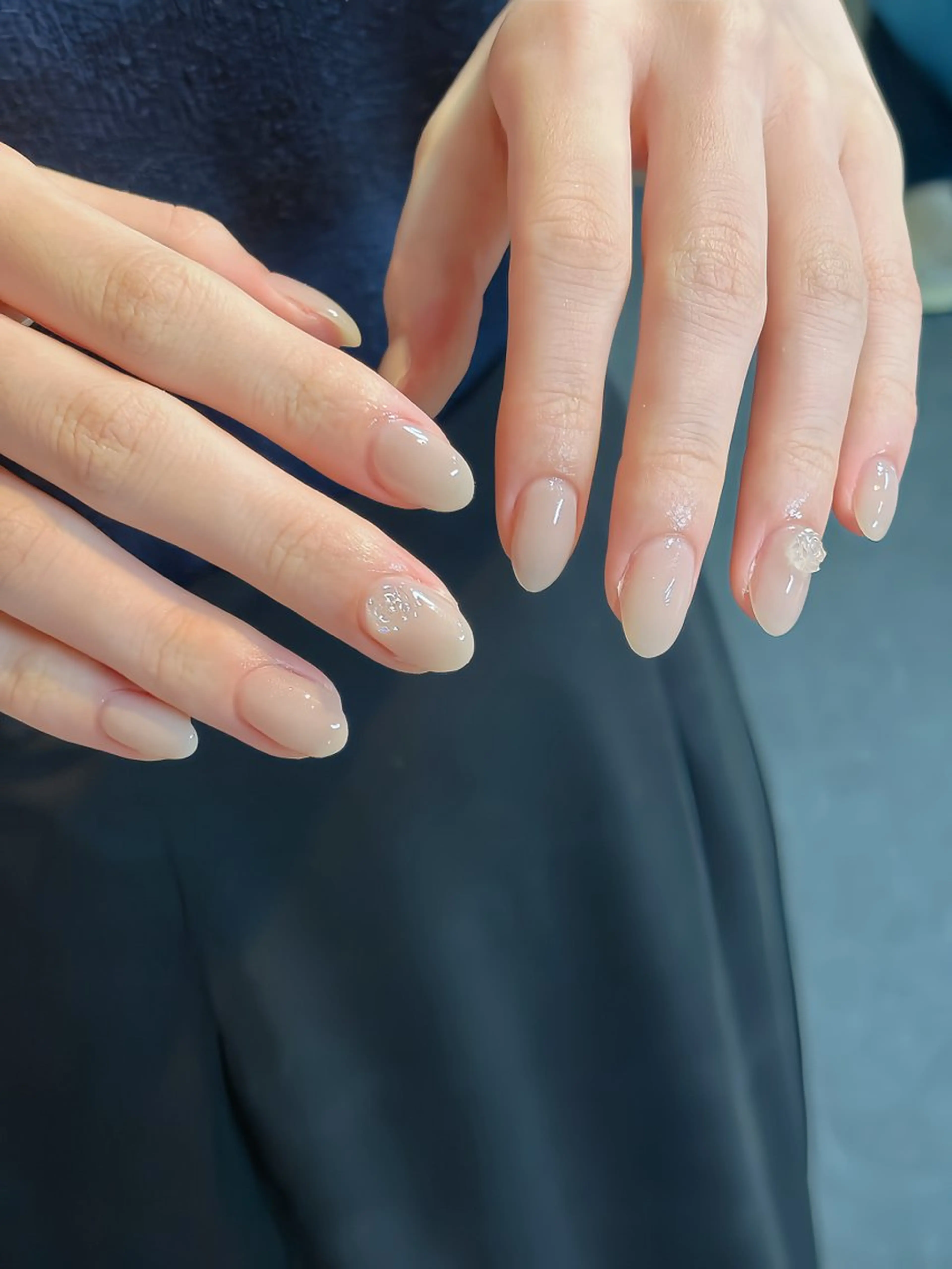 ネイル オフィスネイル ワンカラーネイル ピンク ピンクベージュ シンプルネイル ハンドネイル ハンドケア 🎀NAIL🎀 AI🪄︎︎◝✩のネイルデザイン