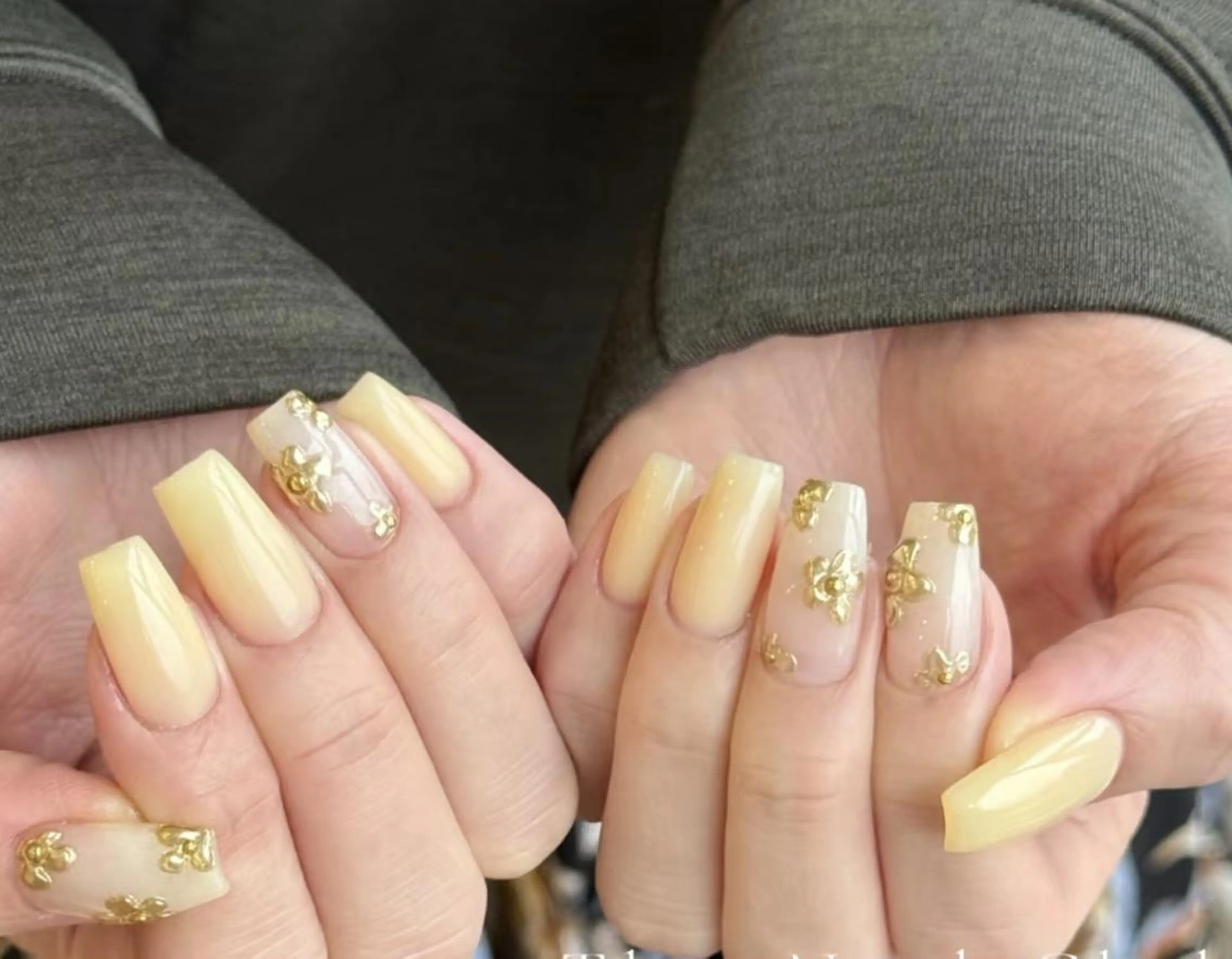 キッズ ハンドネイル 🎀 NaNa_nailのネイルデザイン