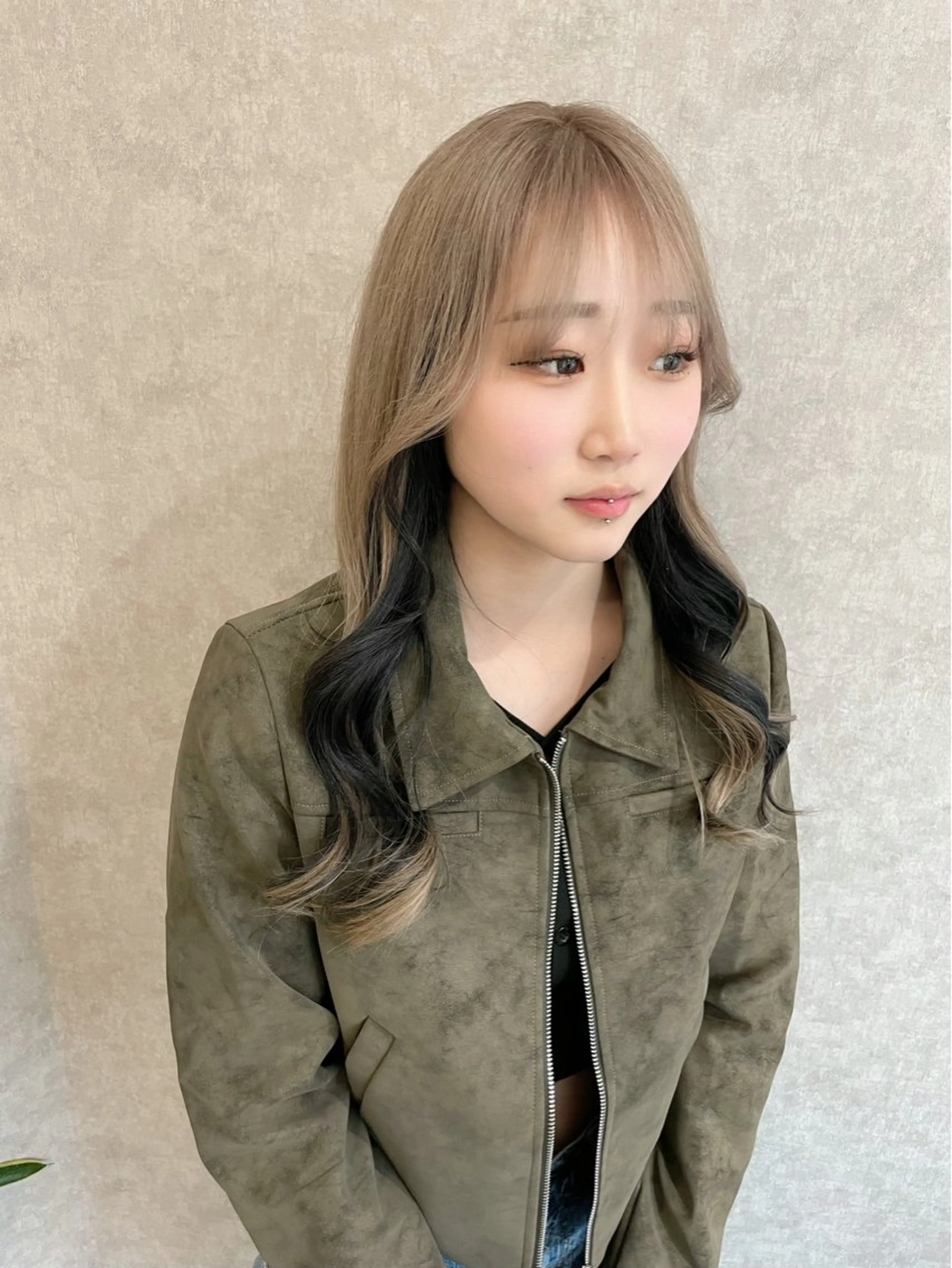 ロング カラー バレイヤージュ ベージュカラー ブリーチ ケアブリーチ グレージュ ヘアカラー ブリーチ特化｜メンズ 支持率◎ Takuのヘアスタイル