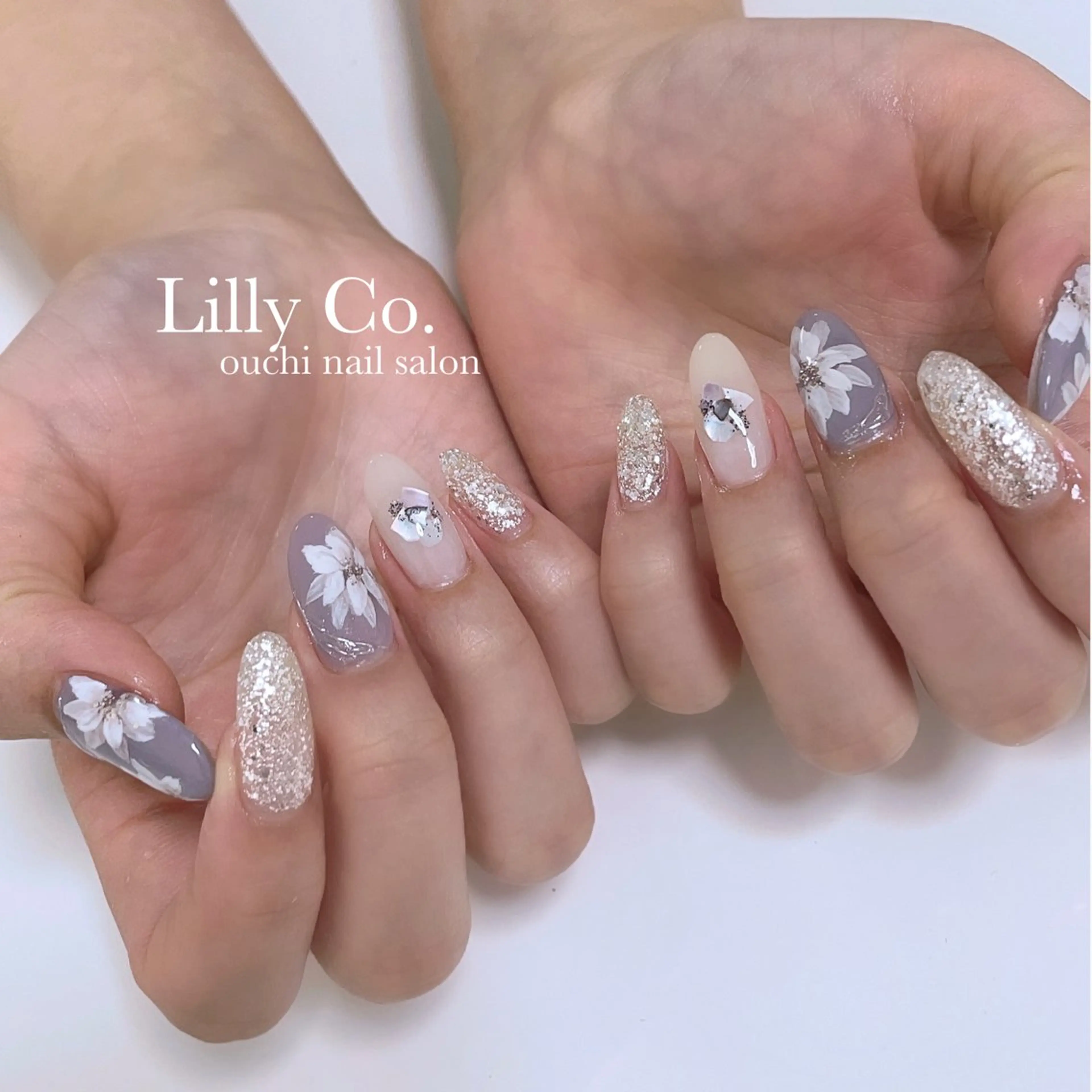 ネイル アートネイル フラワーネイル ハンドネイル ハンドケア Lilly Co.のネイルデザイン