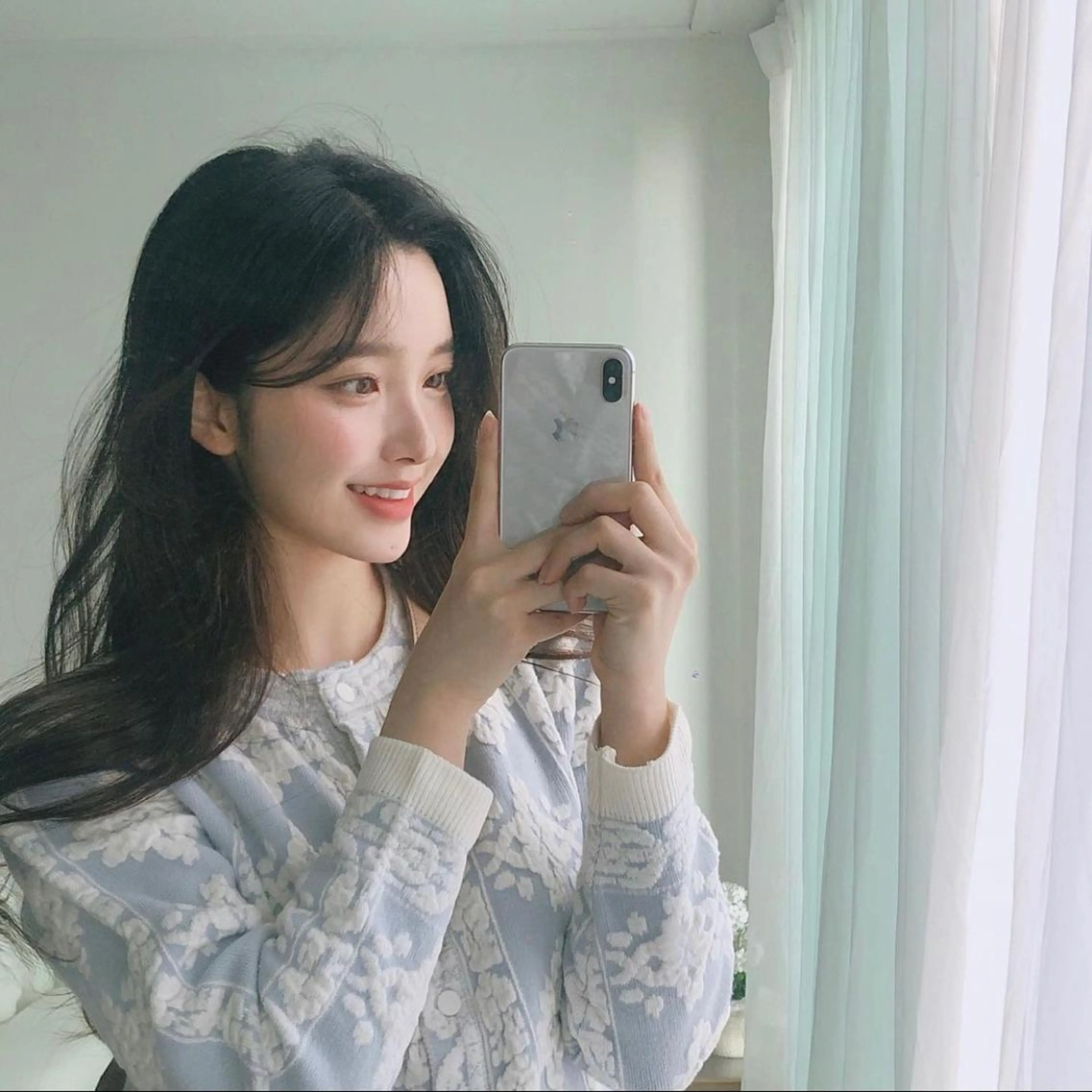 ロング カラー ブリーチ ケアブリーチ ダブルカラー ハイライトカラー イルミナカラー オリーブカラー 特化　　kaiのヘアスタイル