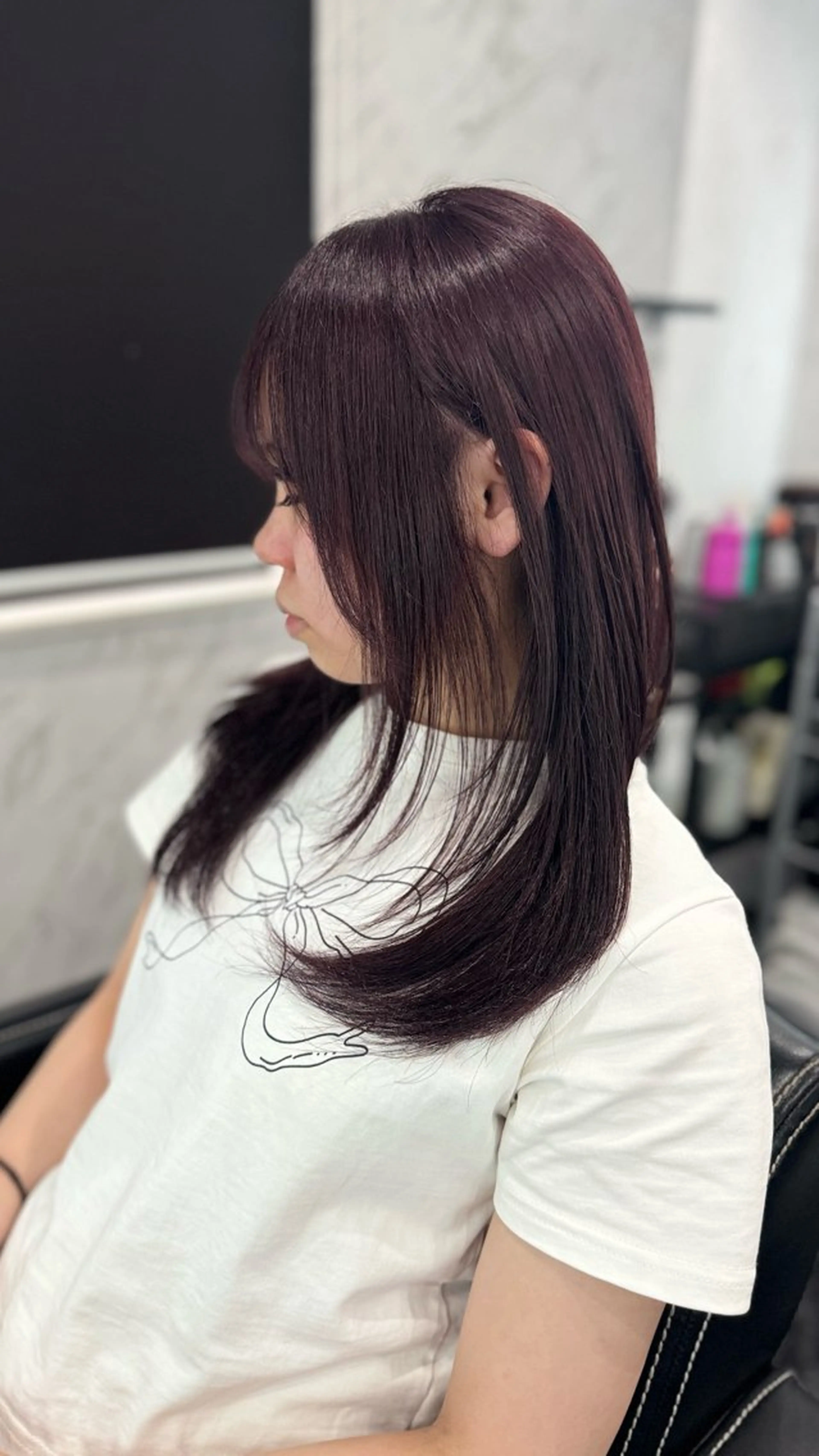 ミディアム ヘアカラー stylist Momoのヘアスタイル