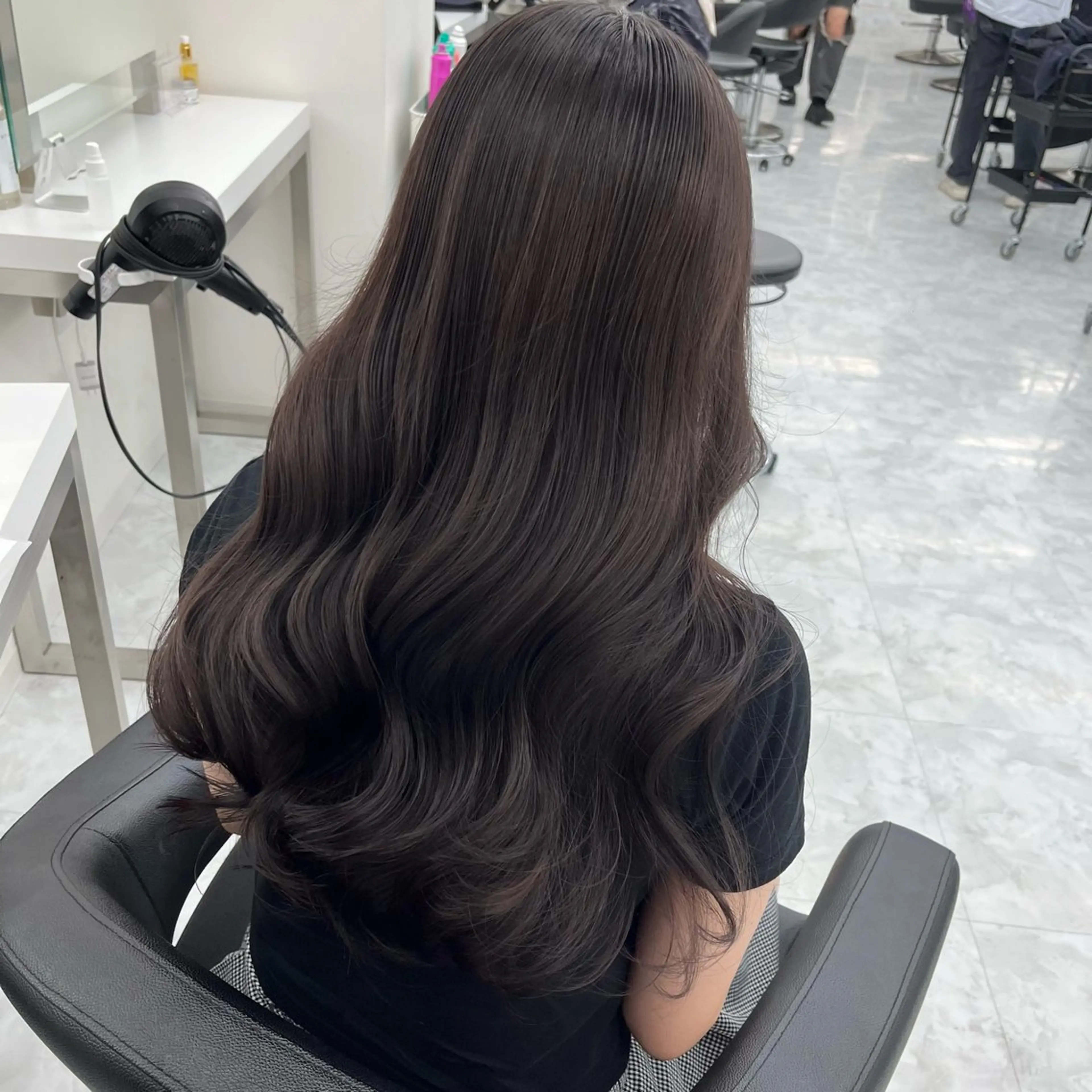 ロング カラー ECREA所属・スエヤス ミサキのマツエク・マツパデザイン