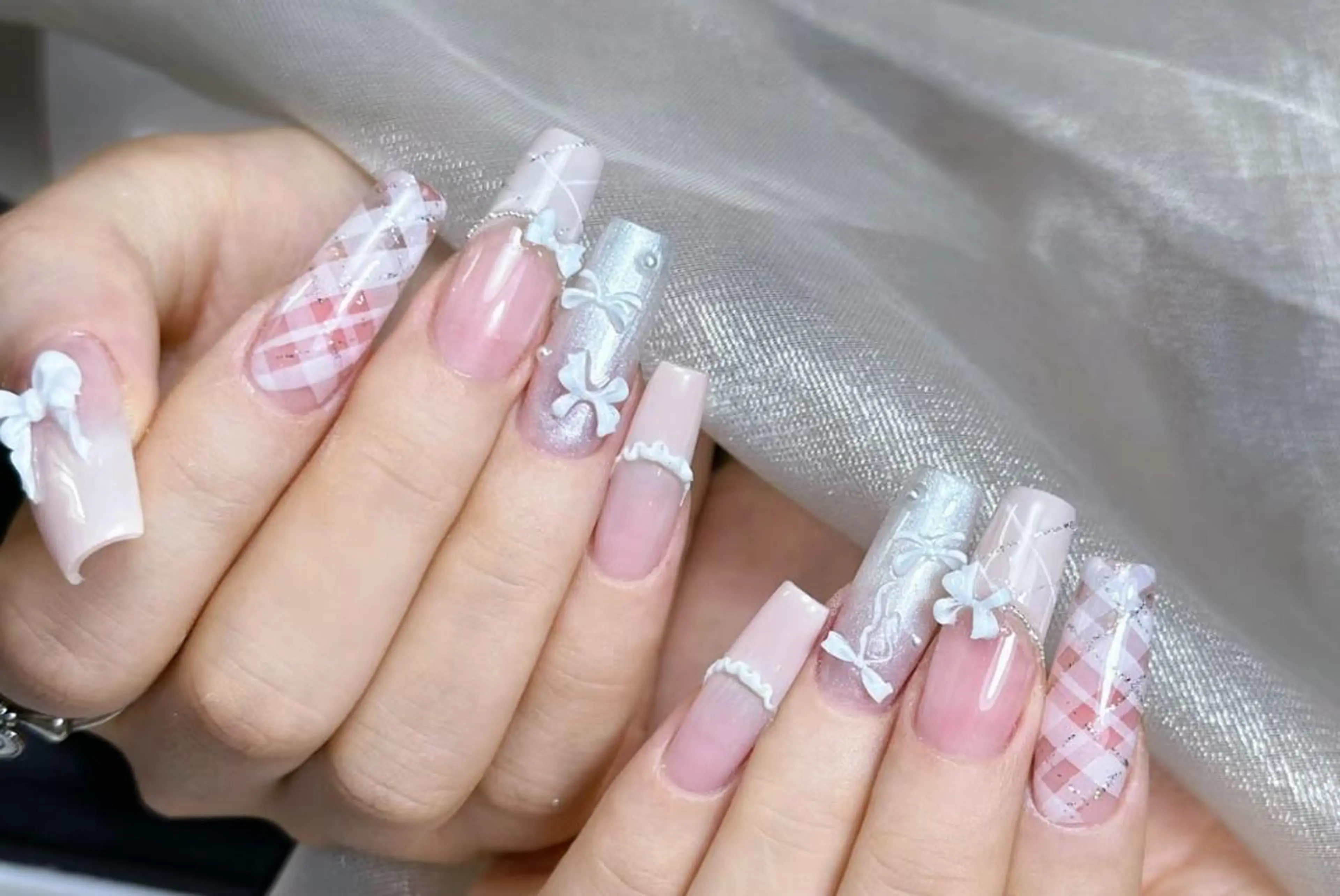 ネイル ハンドネイル ハンドケア 🍑 momo_nailのネイルデザイン