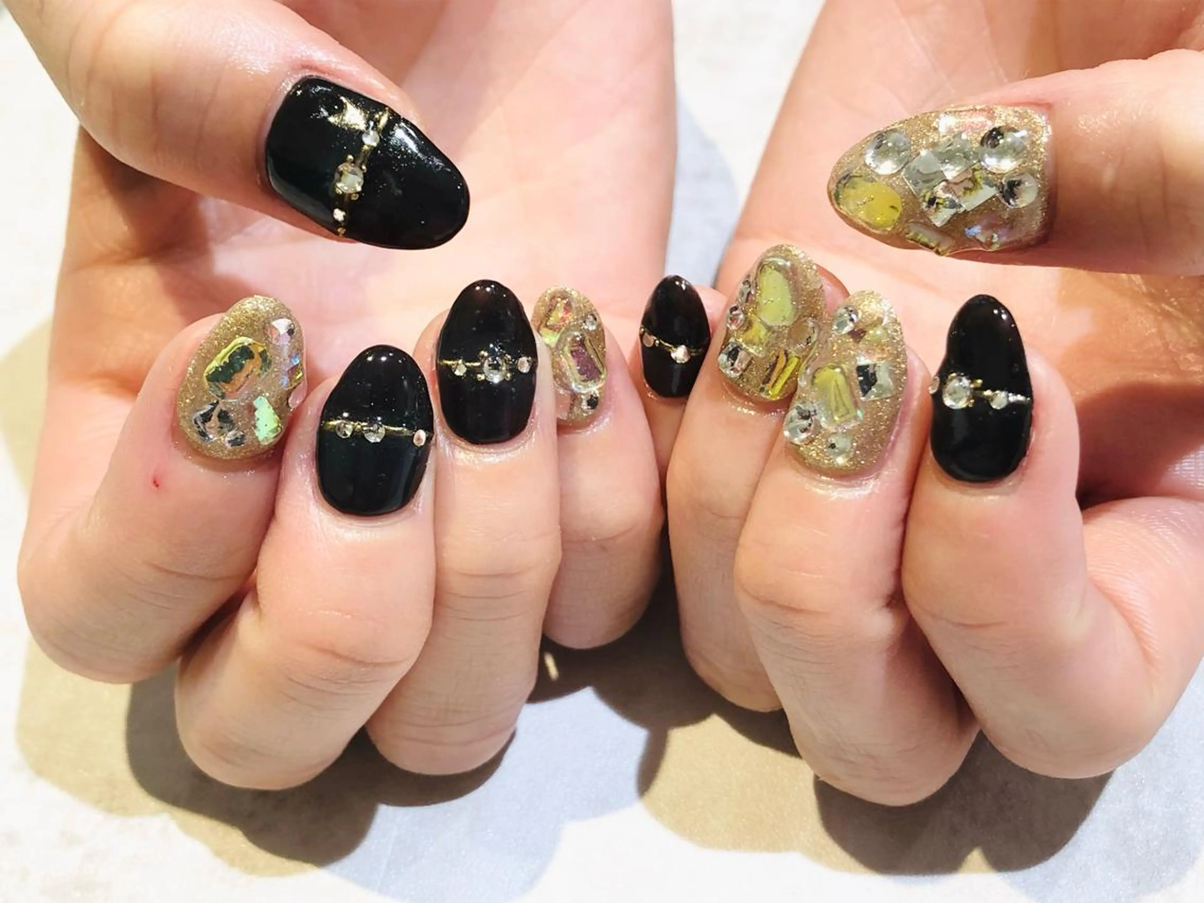 ネイル 舞田 苑香のネイルデザイン