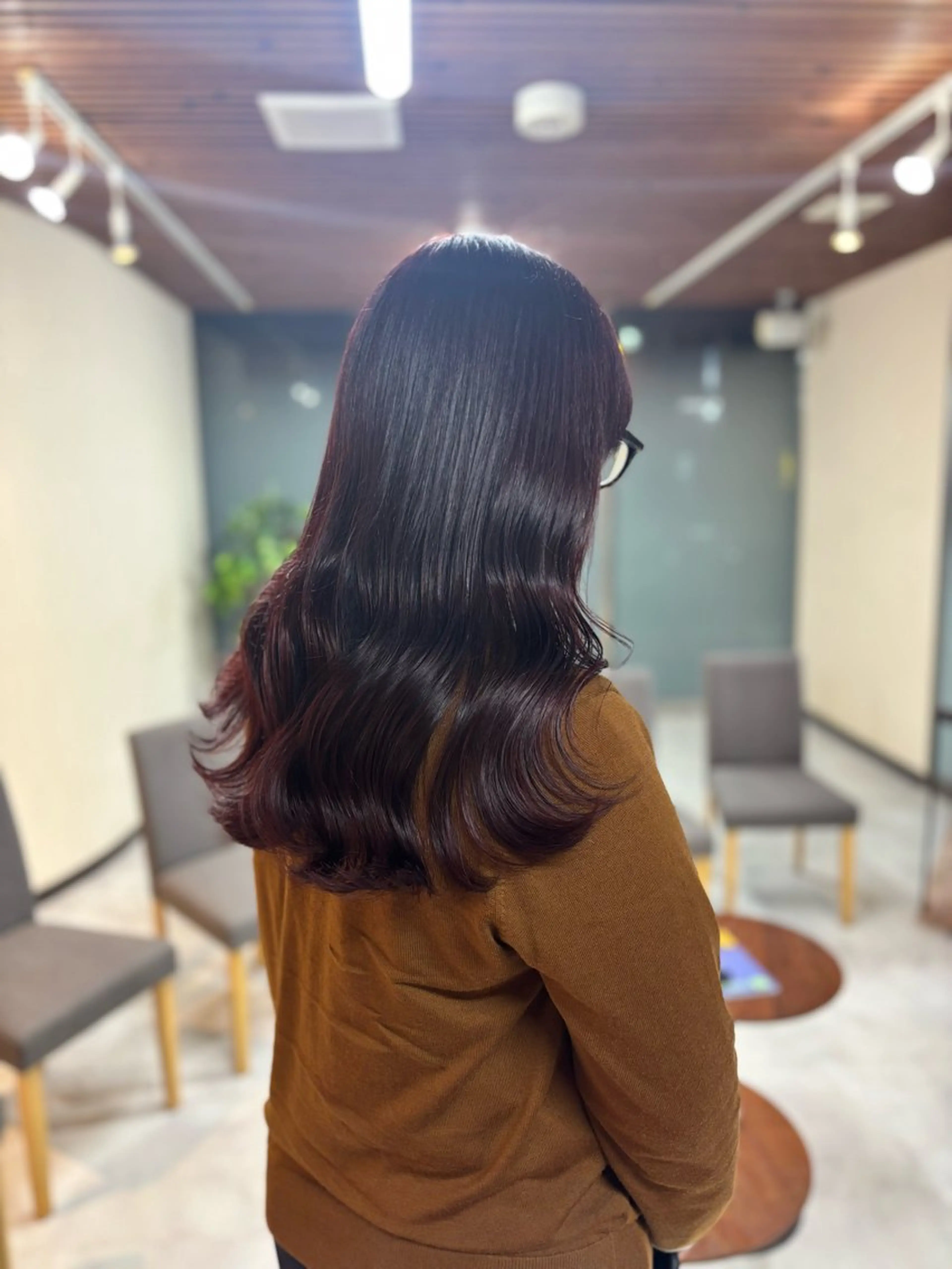 ロング ピンクブラウン カット ヘアカラー MIKA 柏のヘアスタイル