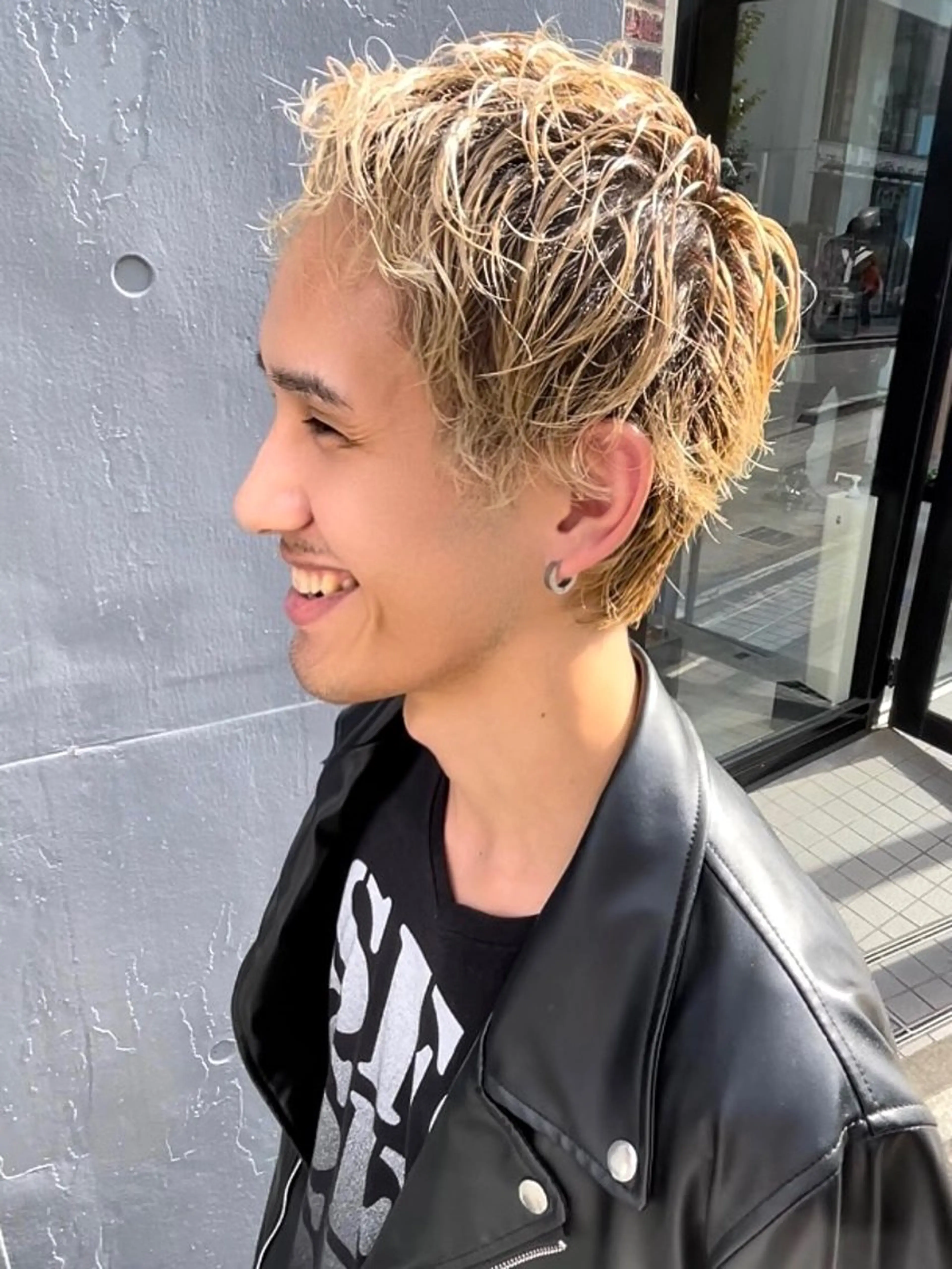 ショート カラー メンズ メンズブリーチ メンズハイトーン メンズショート ブリーチ ハイトーンカラー 💎ボブ/似合わせの 達人/縮毛矯正/畔上のヘアスタイル