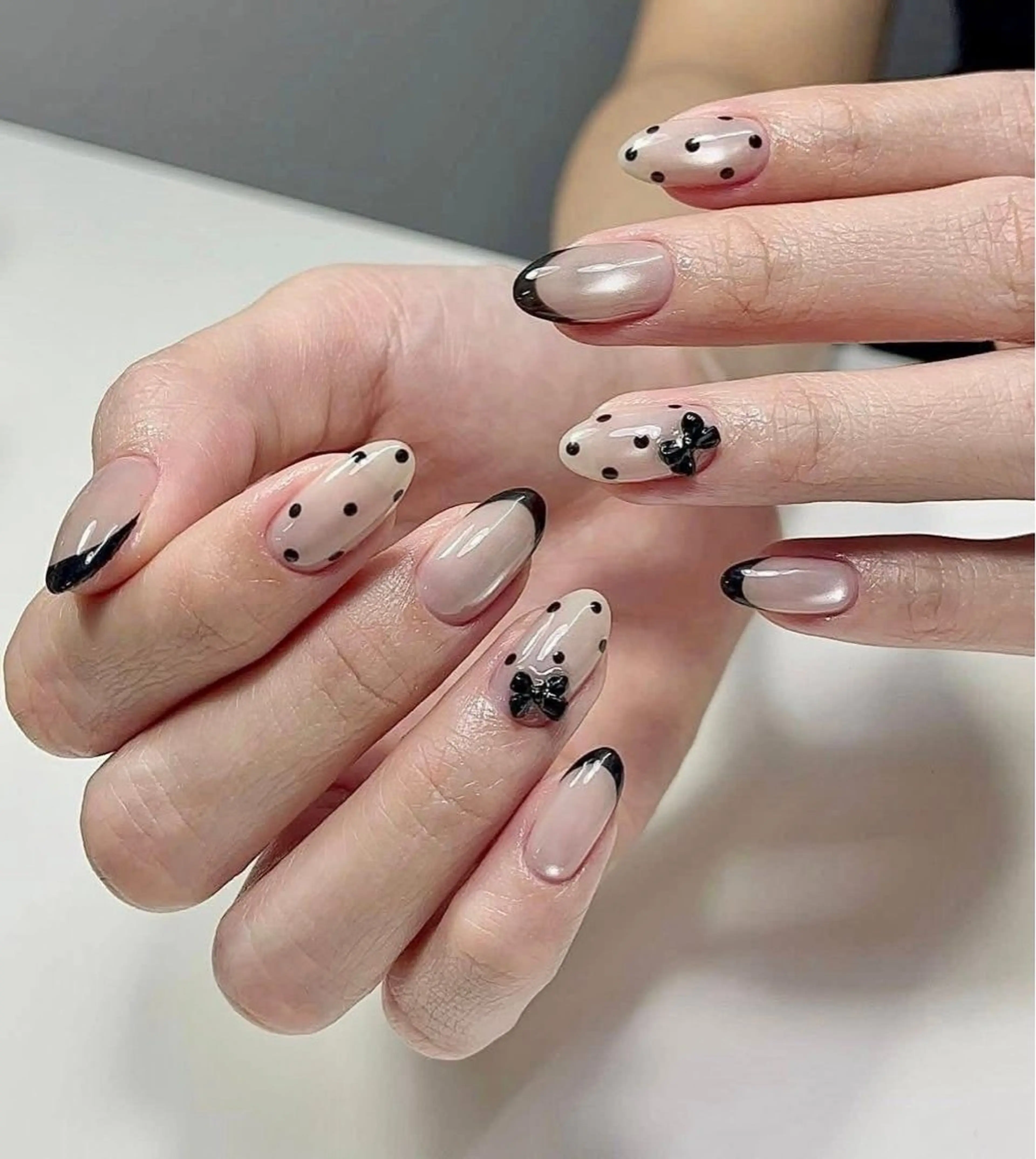 ネイル アートネイル 長さ出し ジェルネイル マグネットネイル ニュアンスネイル ハンドネイル Cloudy Chan Nailのネイルデザイン