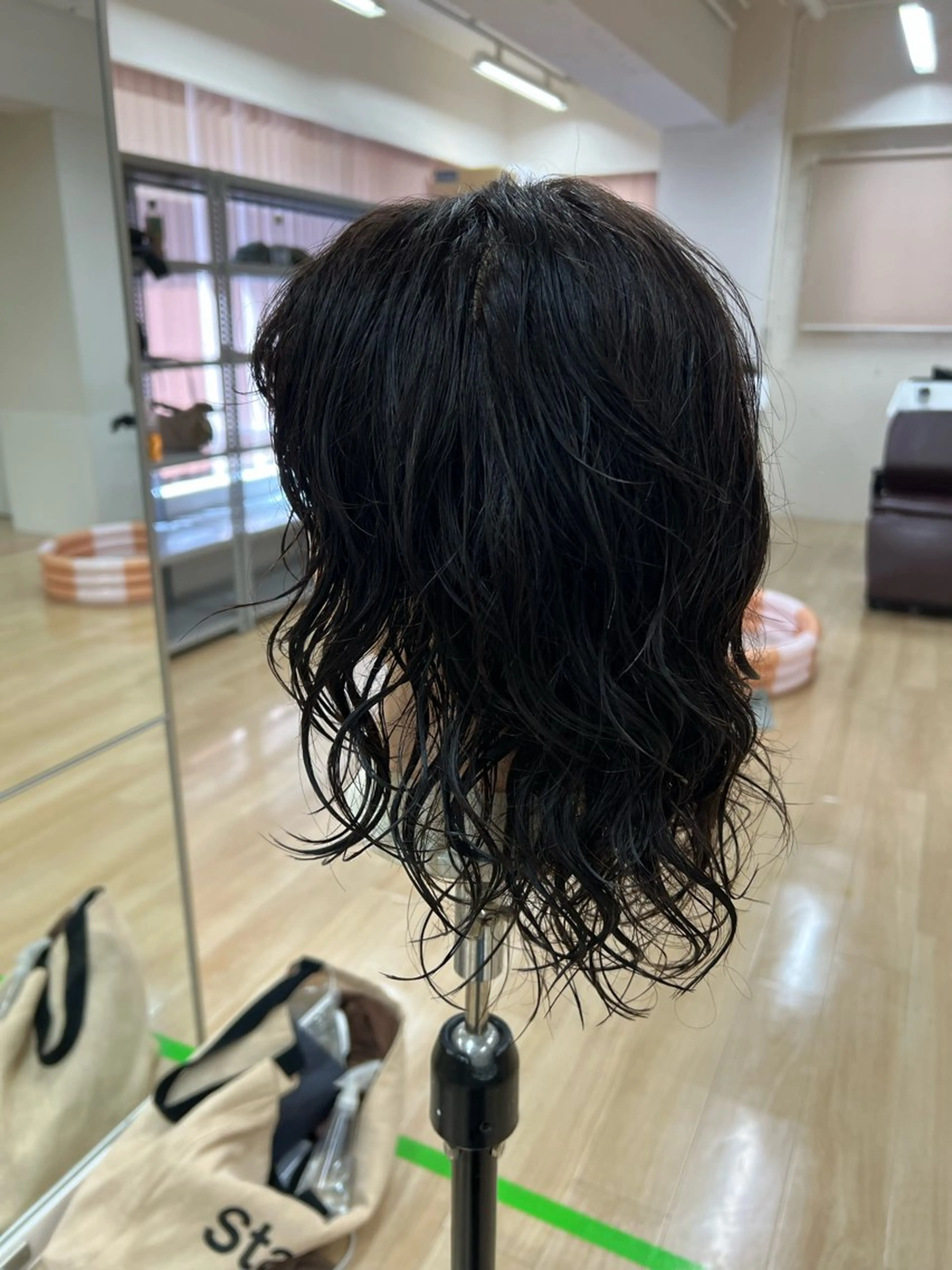 セミロング 朝が楽になる艶髪縮毛 ✨中稲明梨のヘアスタイル