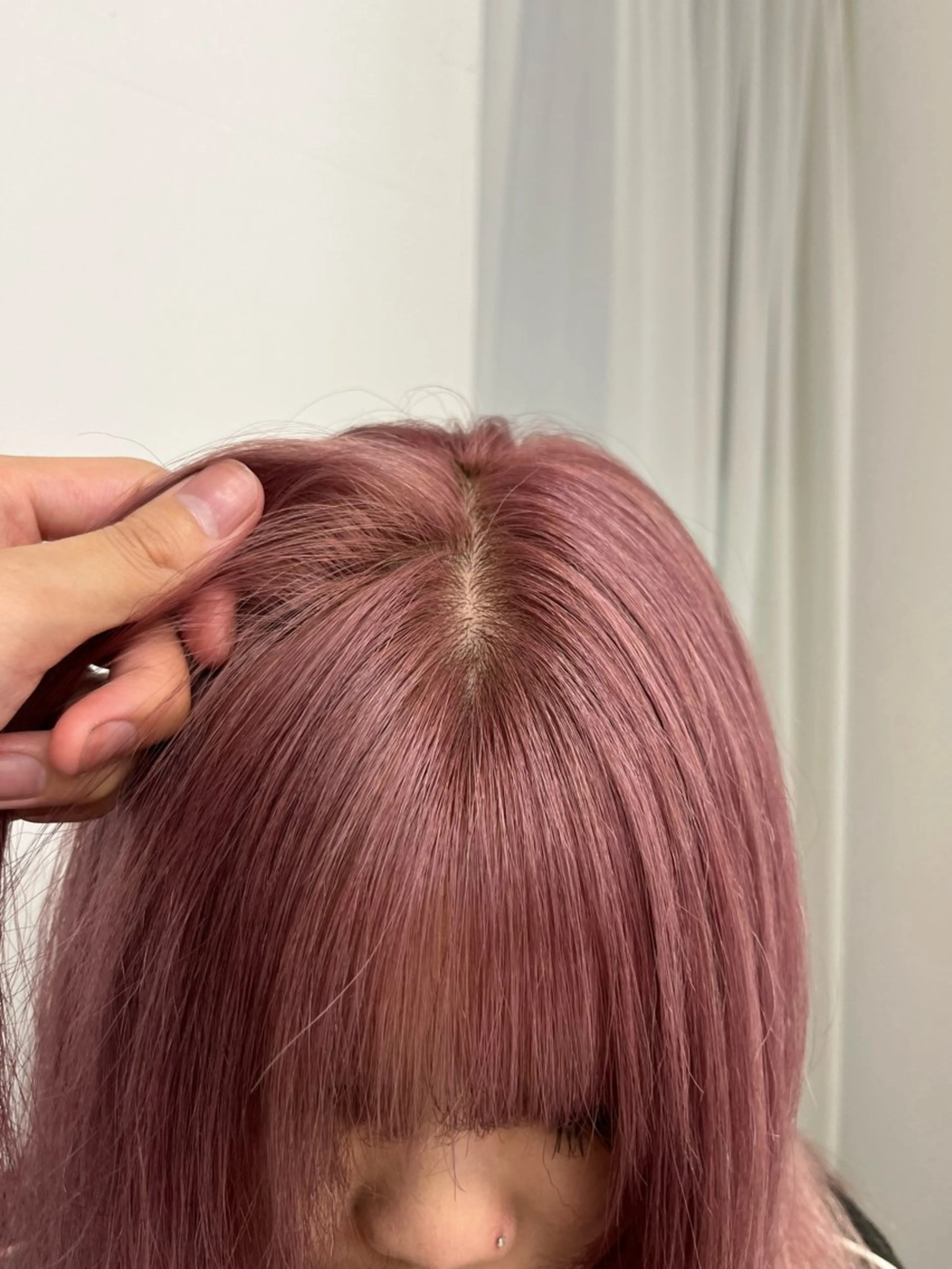 カラー 前田 真保のヘアスタイル