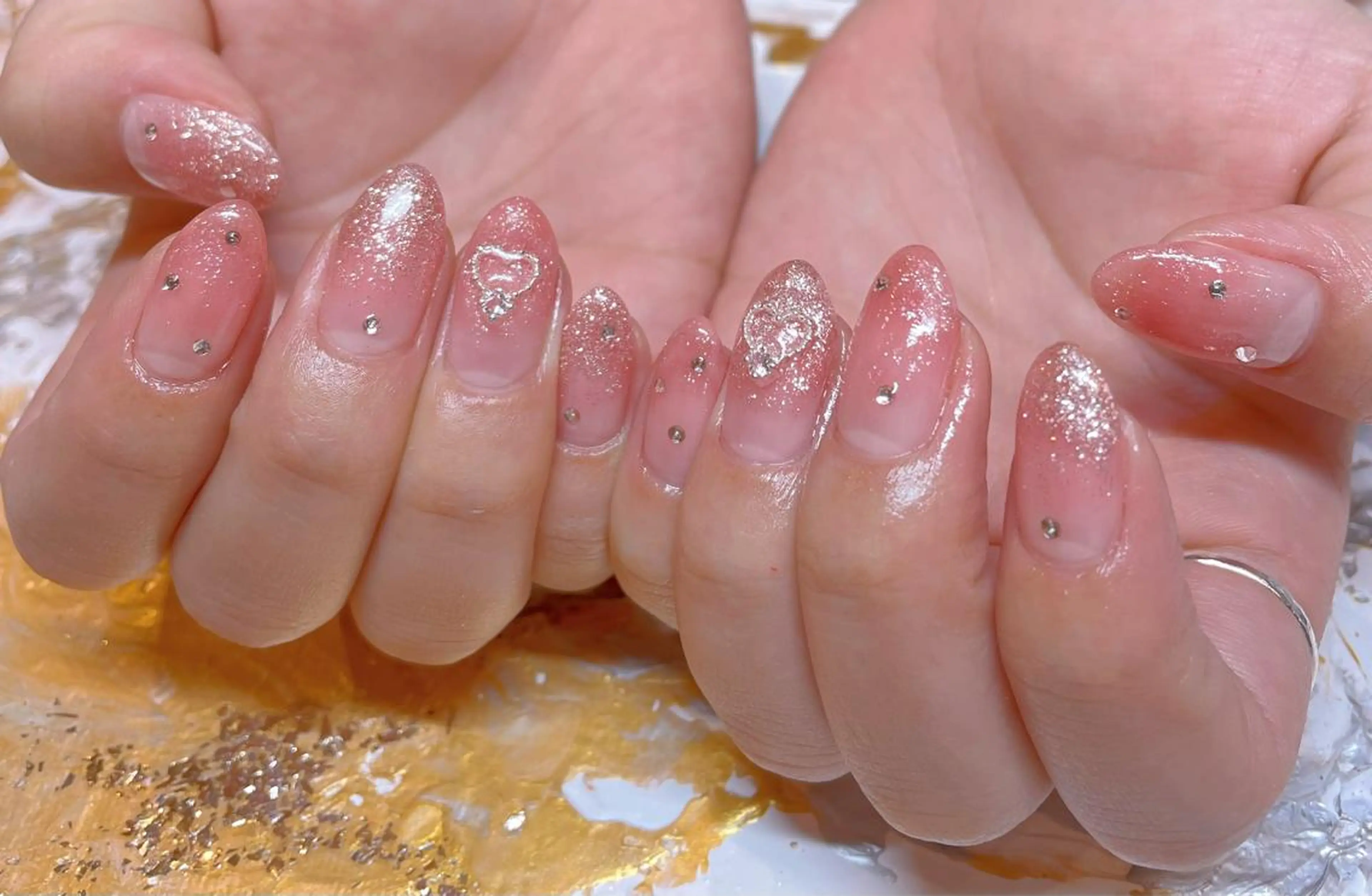 ネイル キラキラネイル ピンク ハンドネイル ネイリスト ❄️ユキ❄️のネイルデザイン