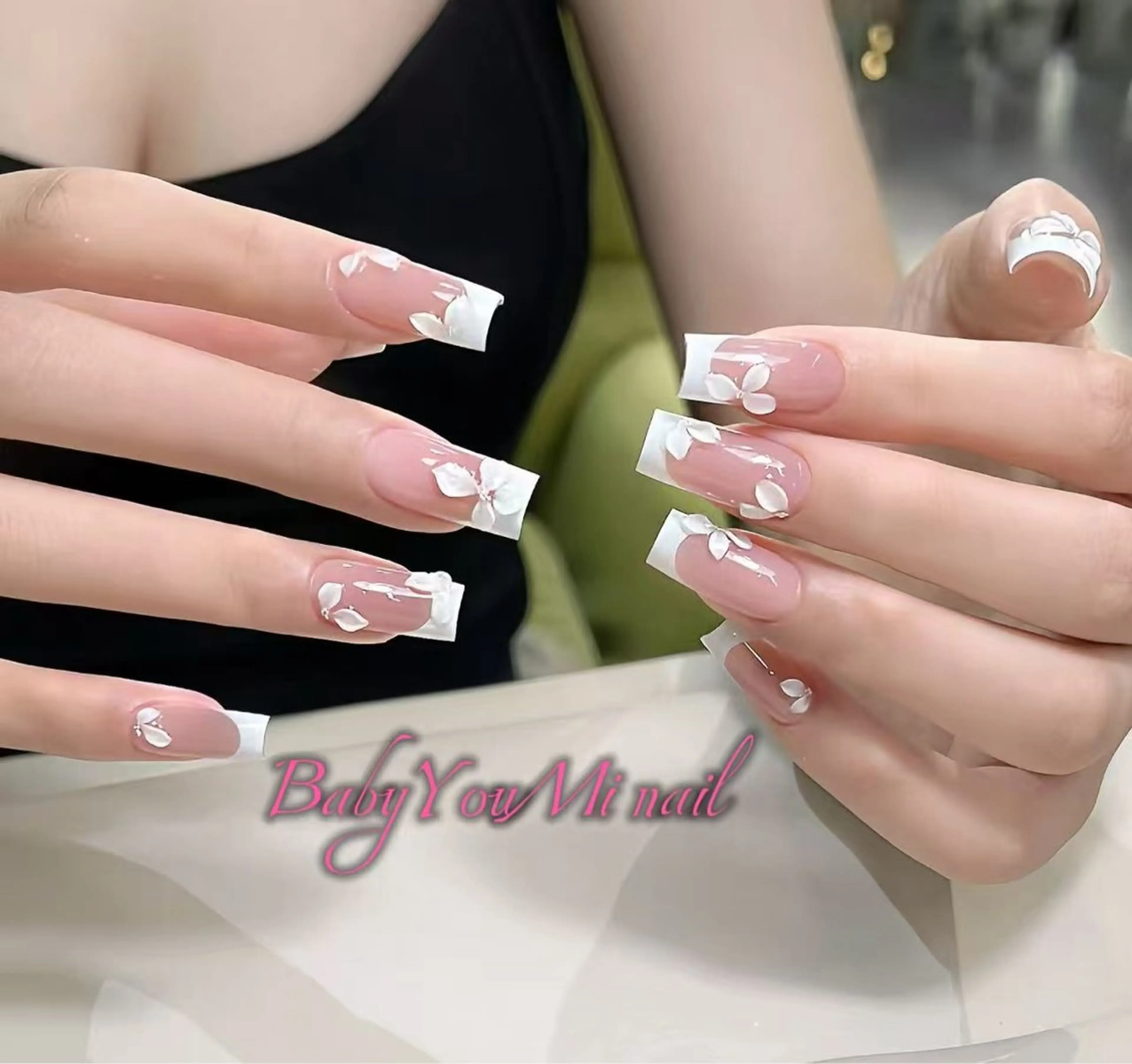 ネイル オーロラネイル フラワーネイル フットネイル フレンチネイル ジェルネイル ハンドネイル BabyYouMi ねねのネイルデザイン