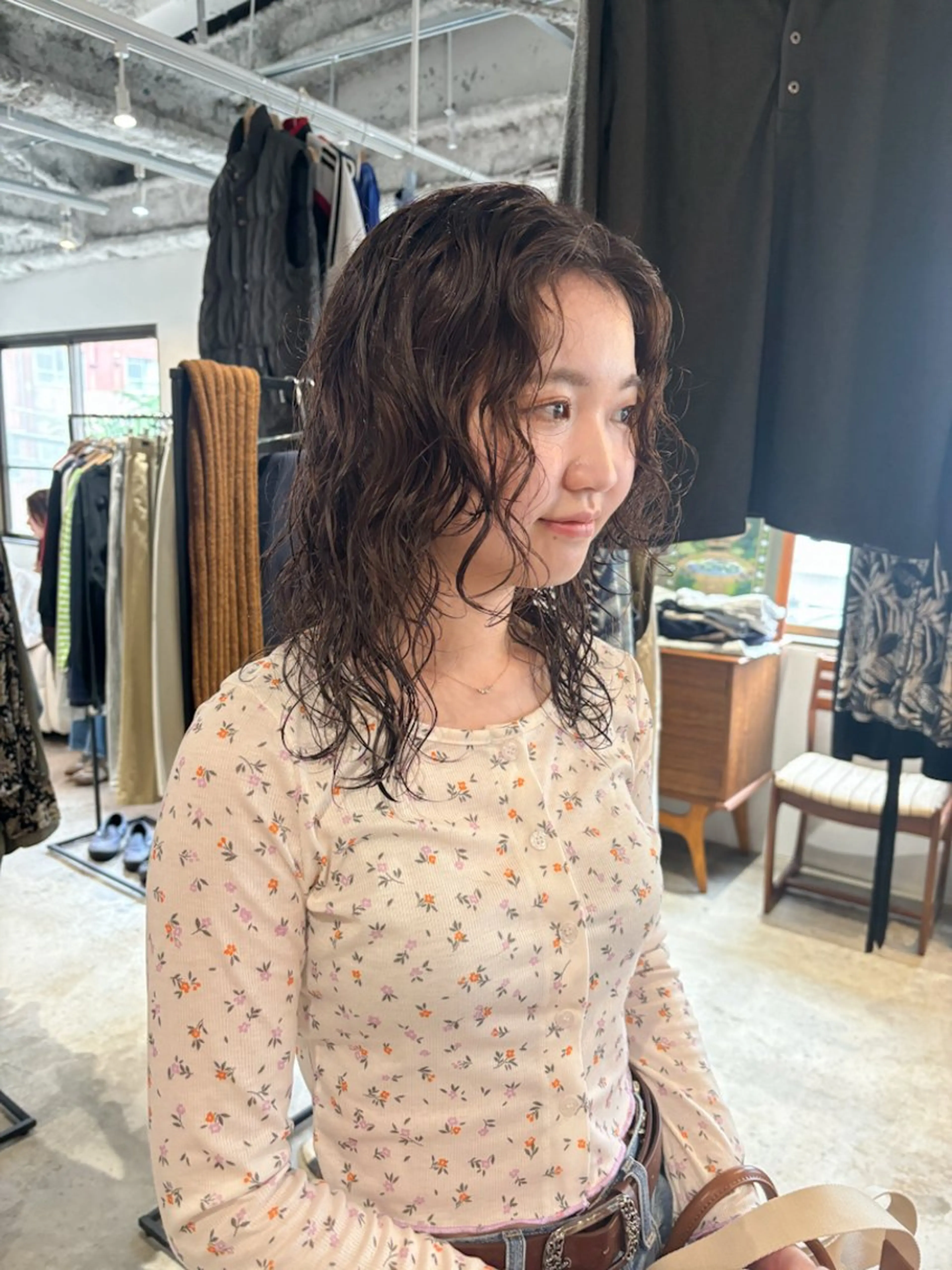 セミロング パーマ セミロングパーマ レイヤーカット カット パーマ Takuma Suzuki中目黒のヘアスタイル