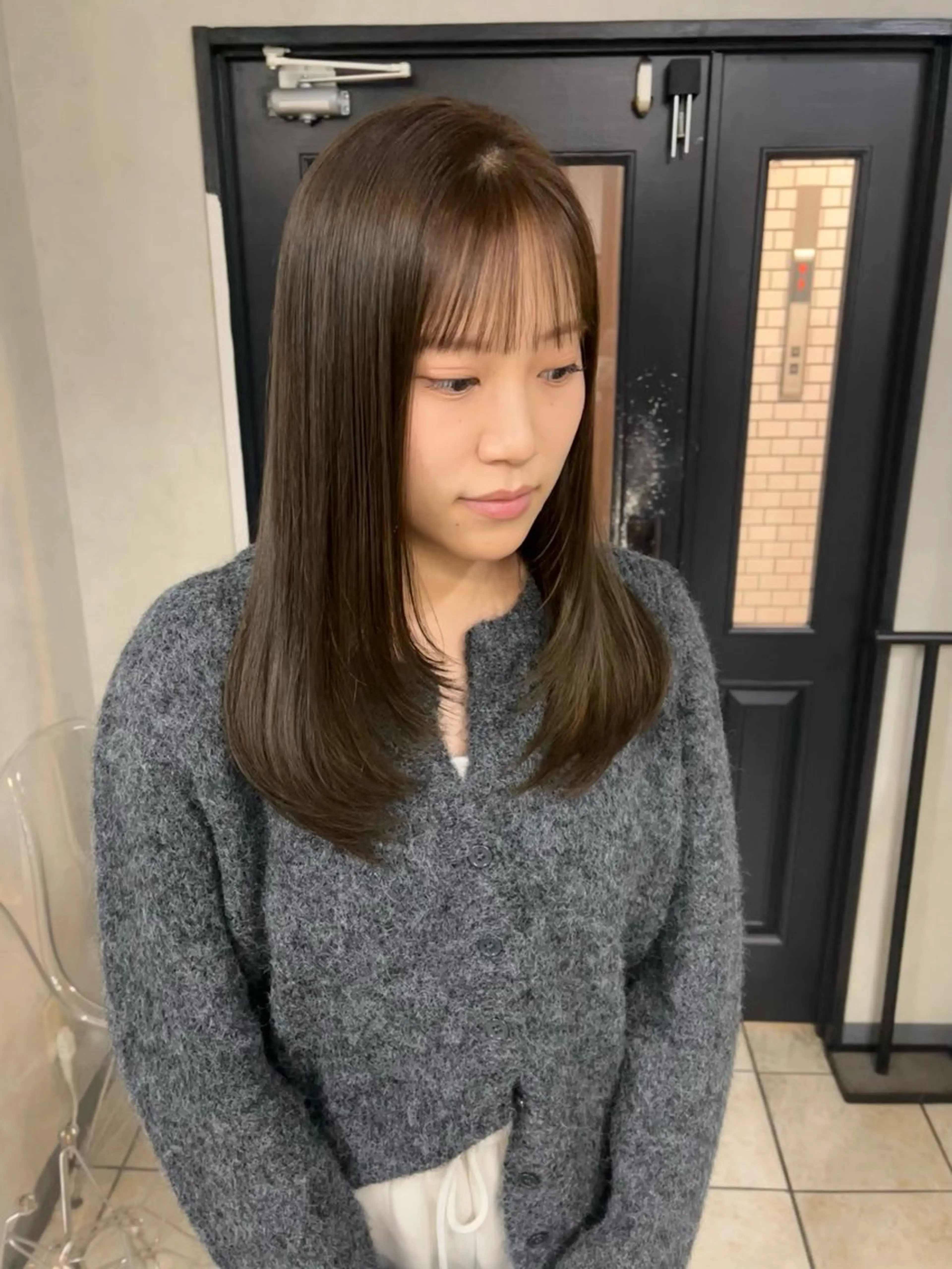 セミロング カラー ヘアアレンジ カット ヘアカラー トリートメント esu西梅田所属・ena/ブリーチなし 透け感ベージュ🎀のヘアスタイル