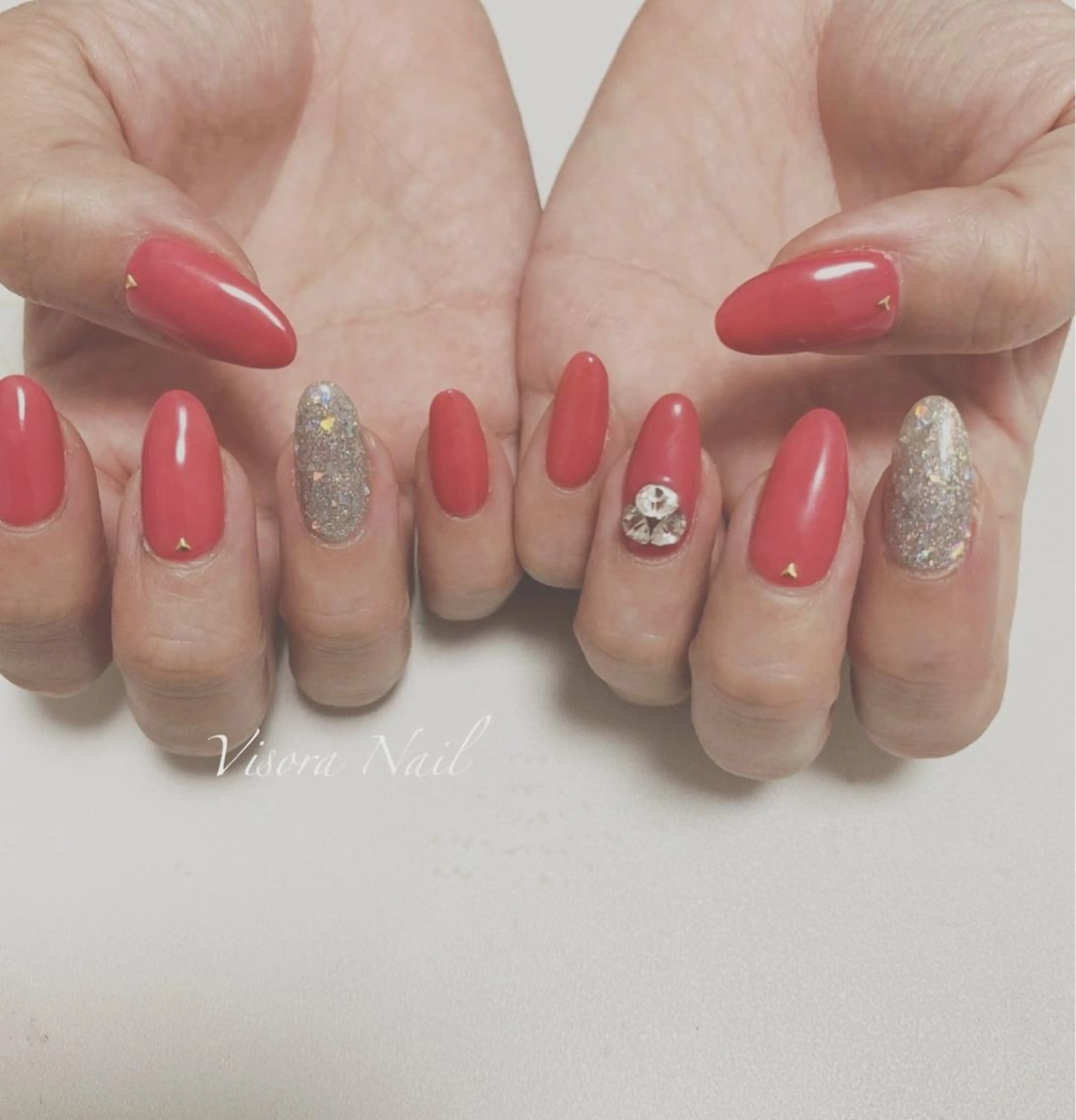 ネイル 美SORA ～ｳﾞｨｿﾗ～のネイルデザイン