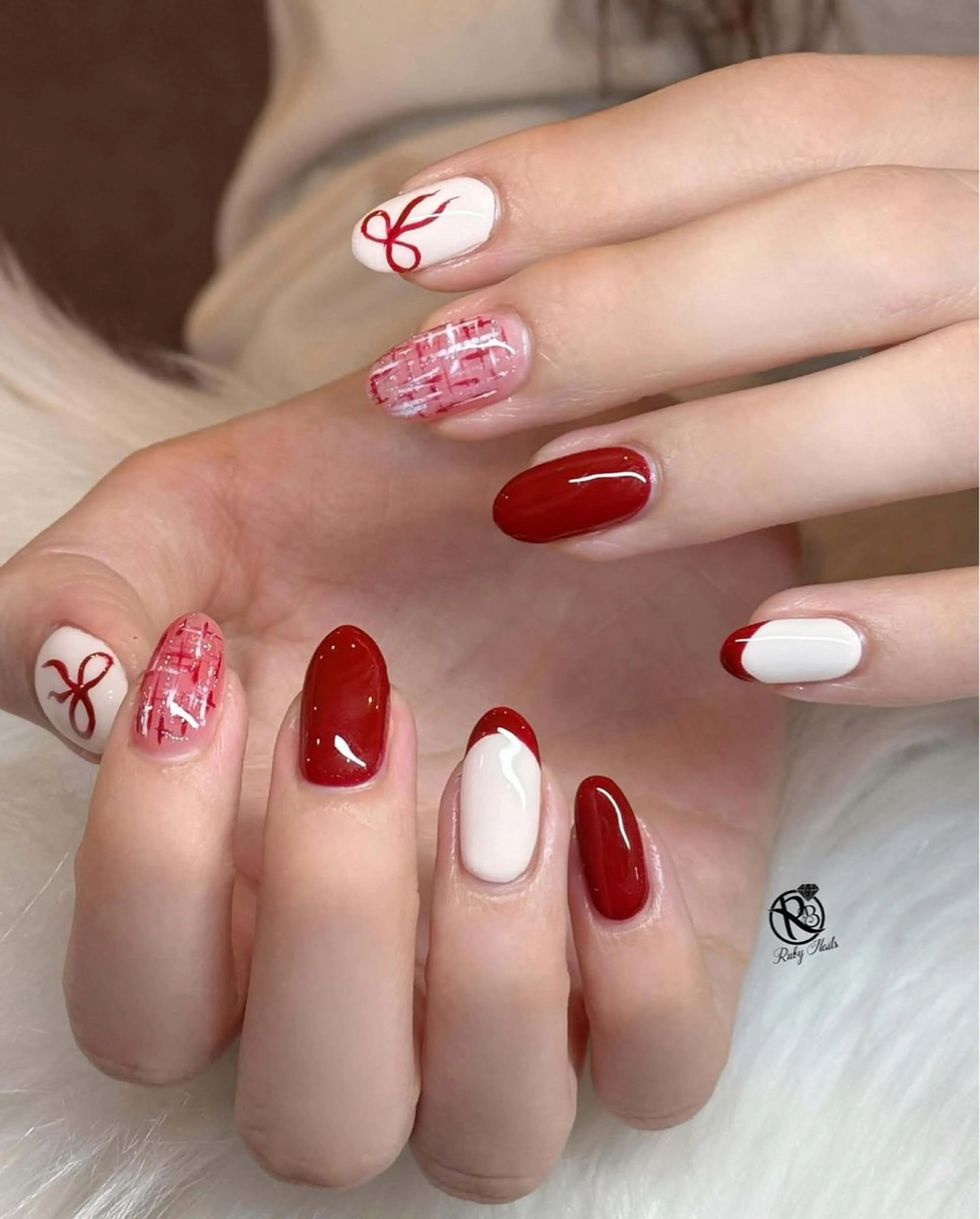カラー ZIN RUBYNAILのネイルデザイン