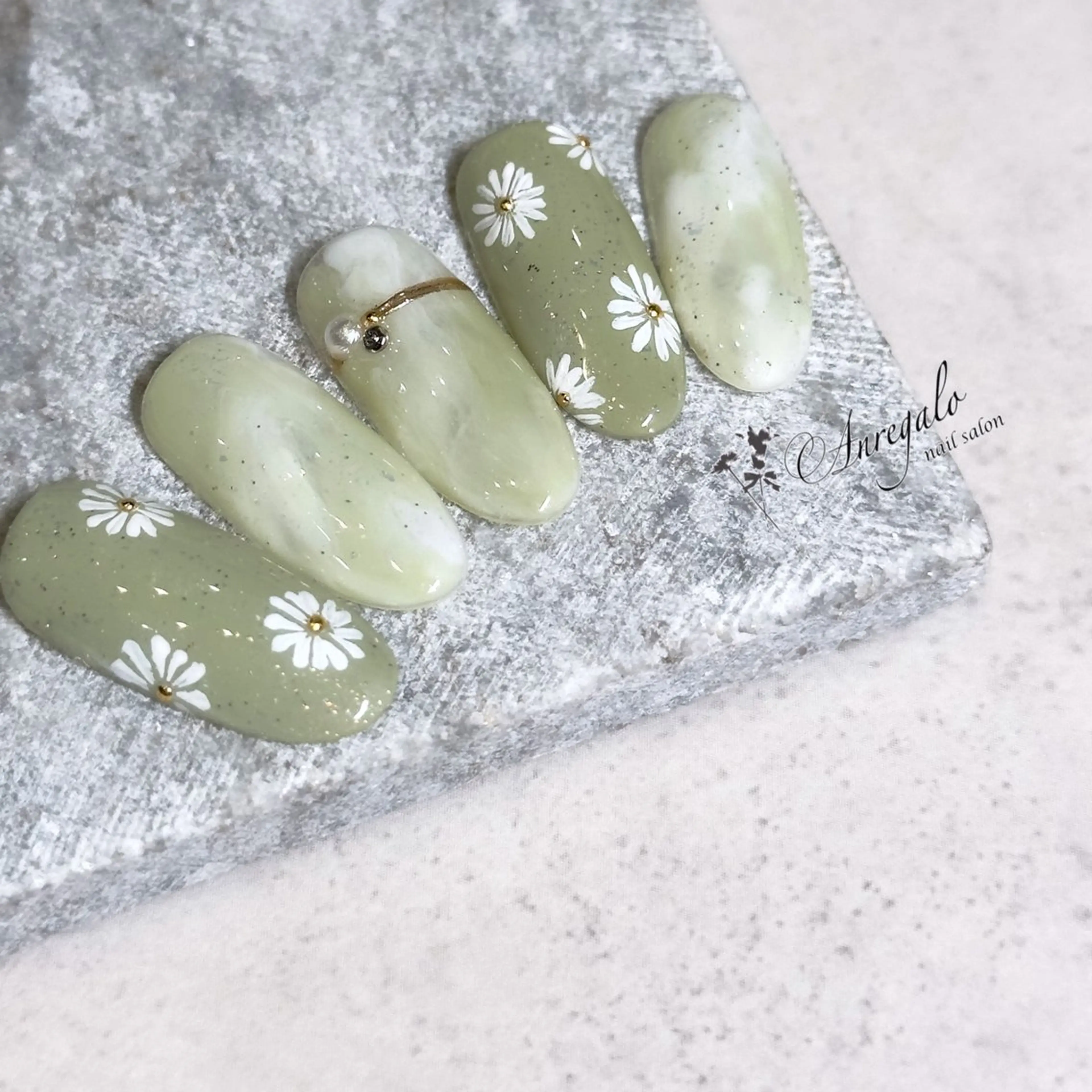 ネイル ジェルネイル パラジェル ピスタチオネイル 春ネイル nail salon Anregalo《アンレガロ》所属・橋本 麻未のネイルデザイン