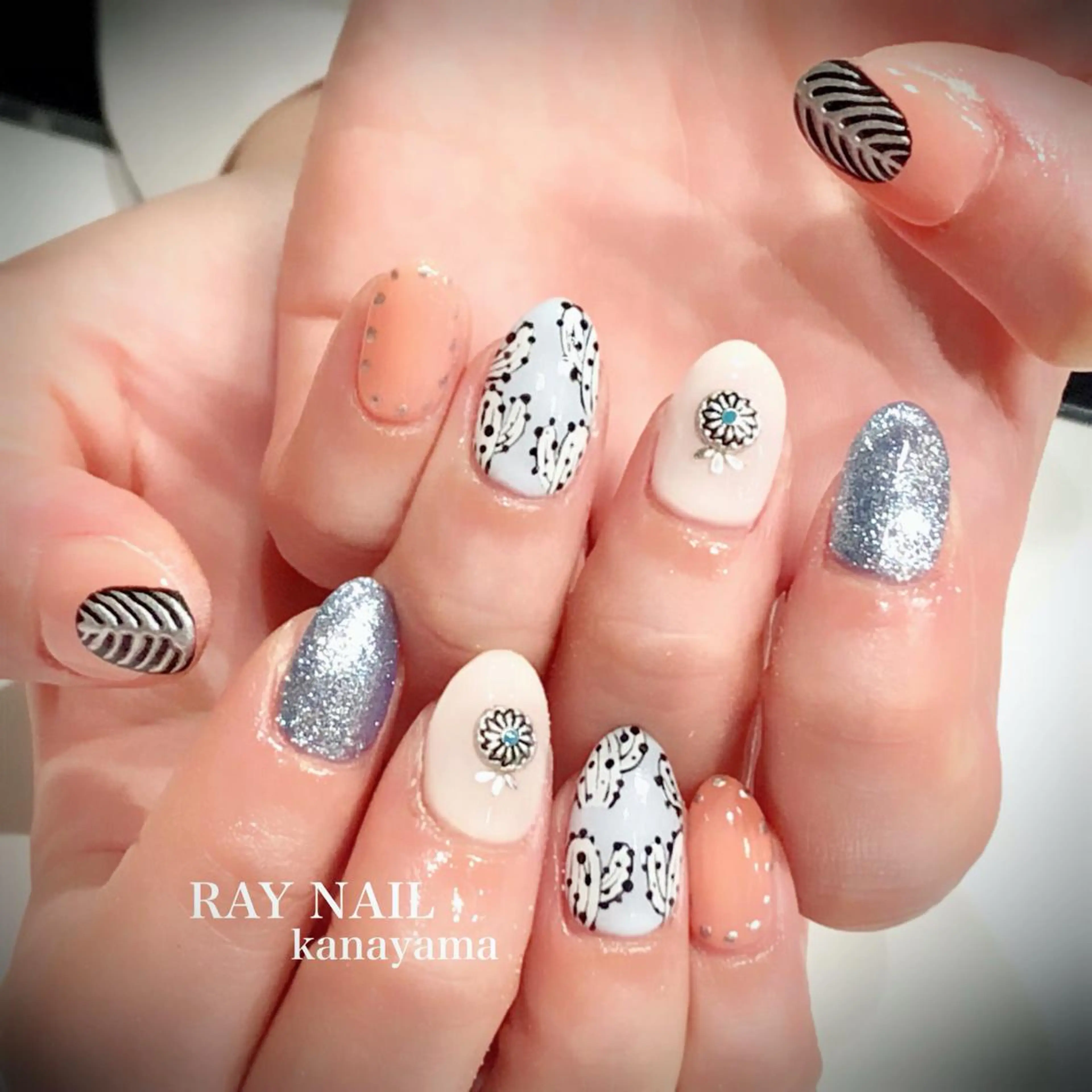 ネイル Arowa 伊田のネイルデザイン