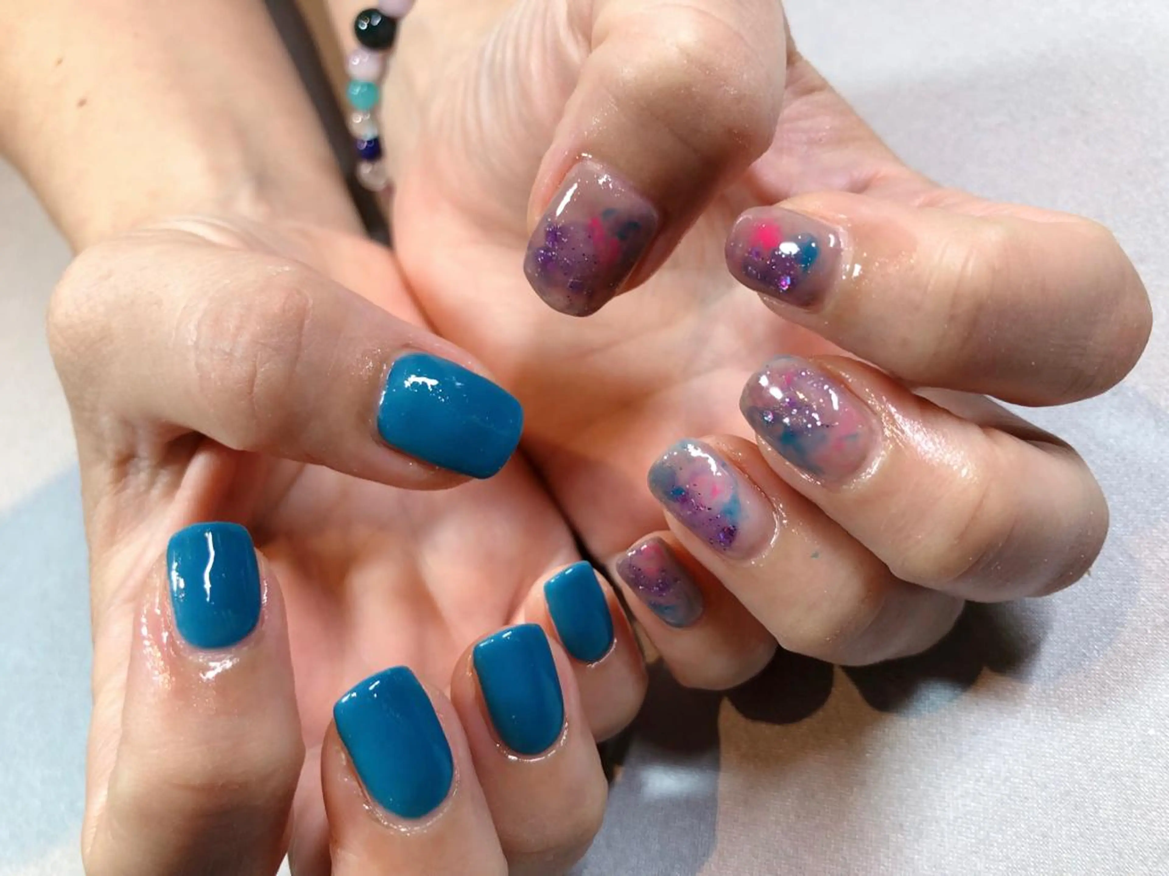 ネイル iiloo aromaworksのネイルデザイン