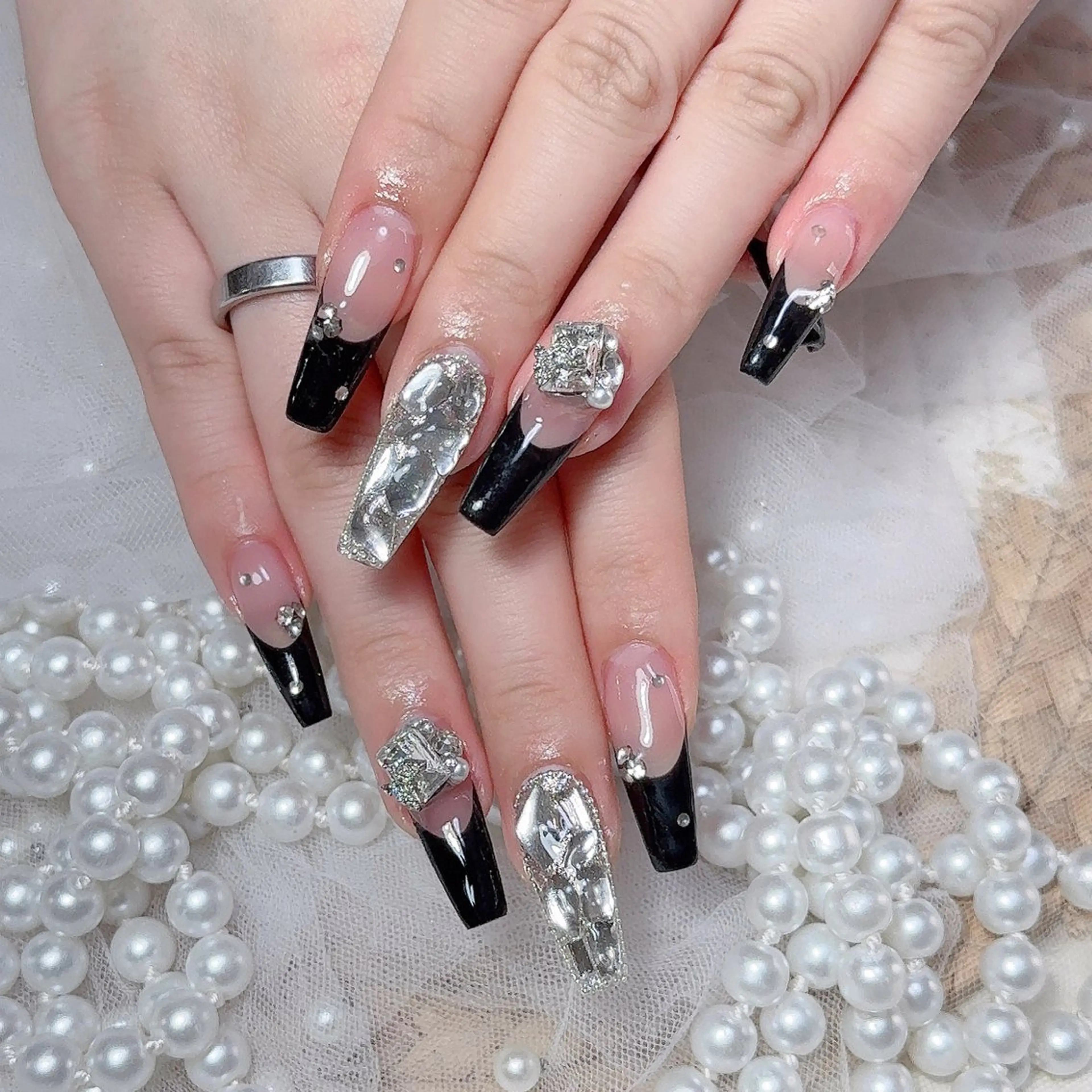 ネイル Maggie Nail🦩のネイルデザイン