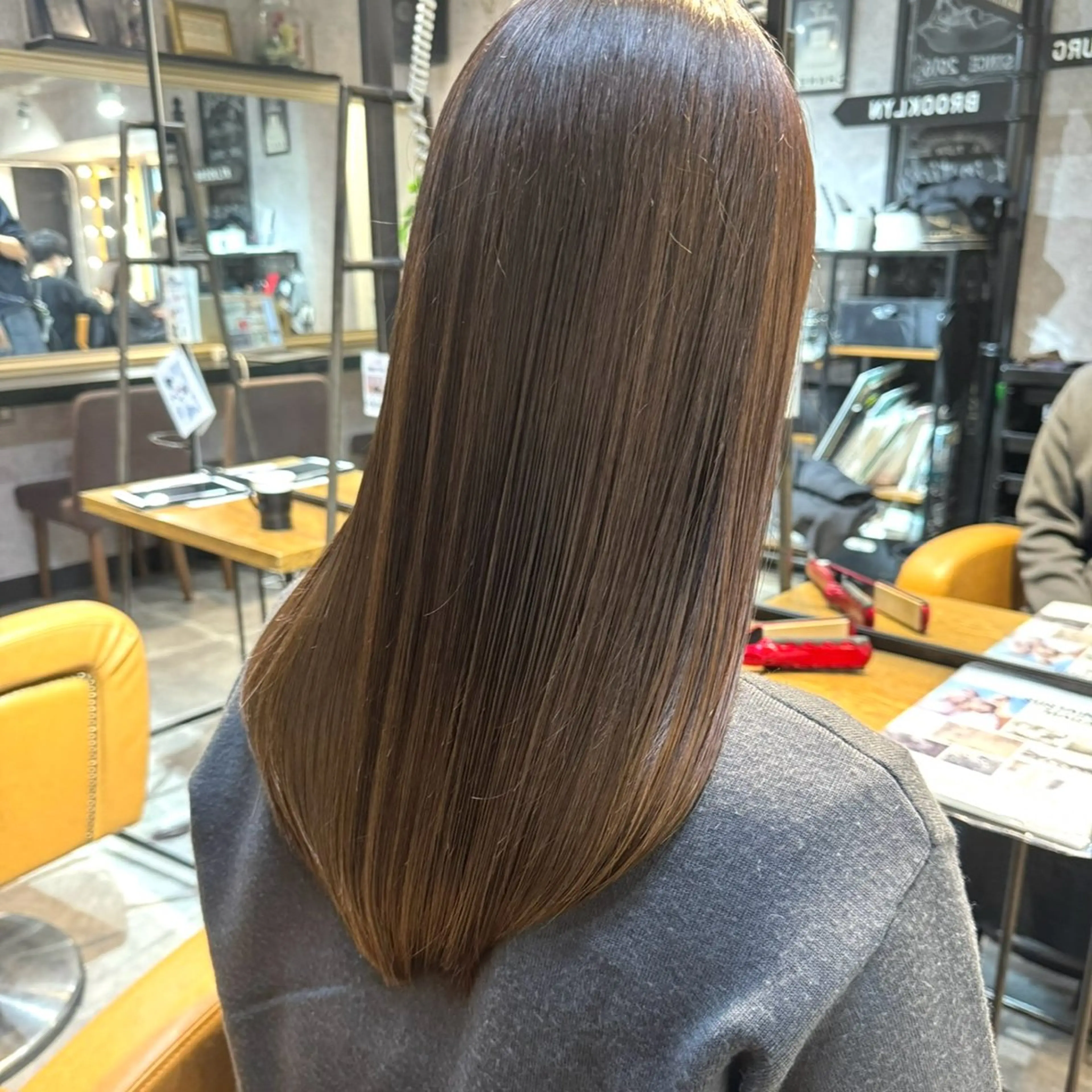 セミロング ヘアカラー トリートメント Lond Loire 門前仲町駅 徒歩3分のヘアスタイル