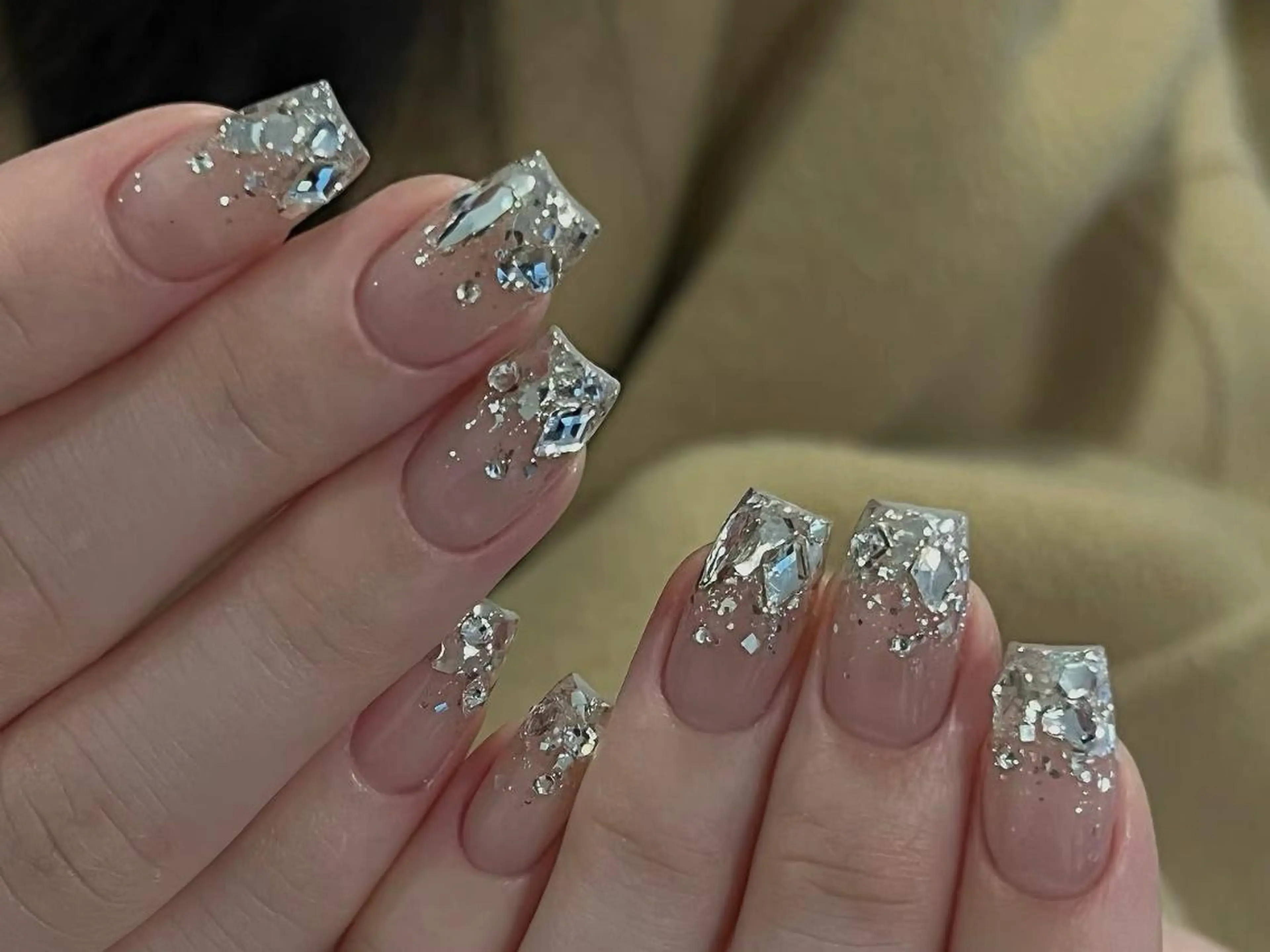 ネイル ハンドネイル 藤江 月のネイルデザイン