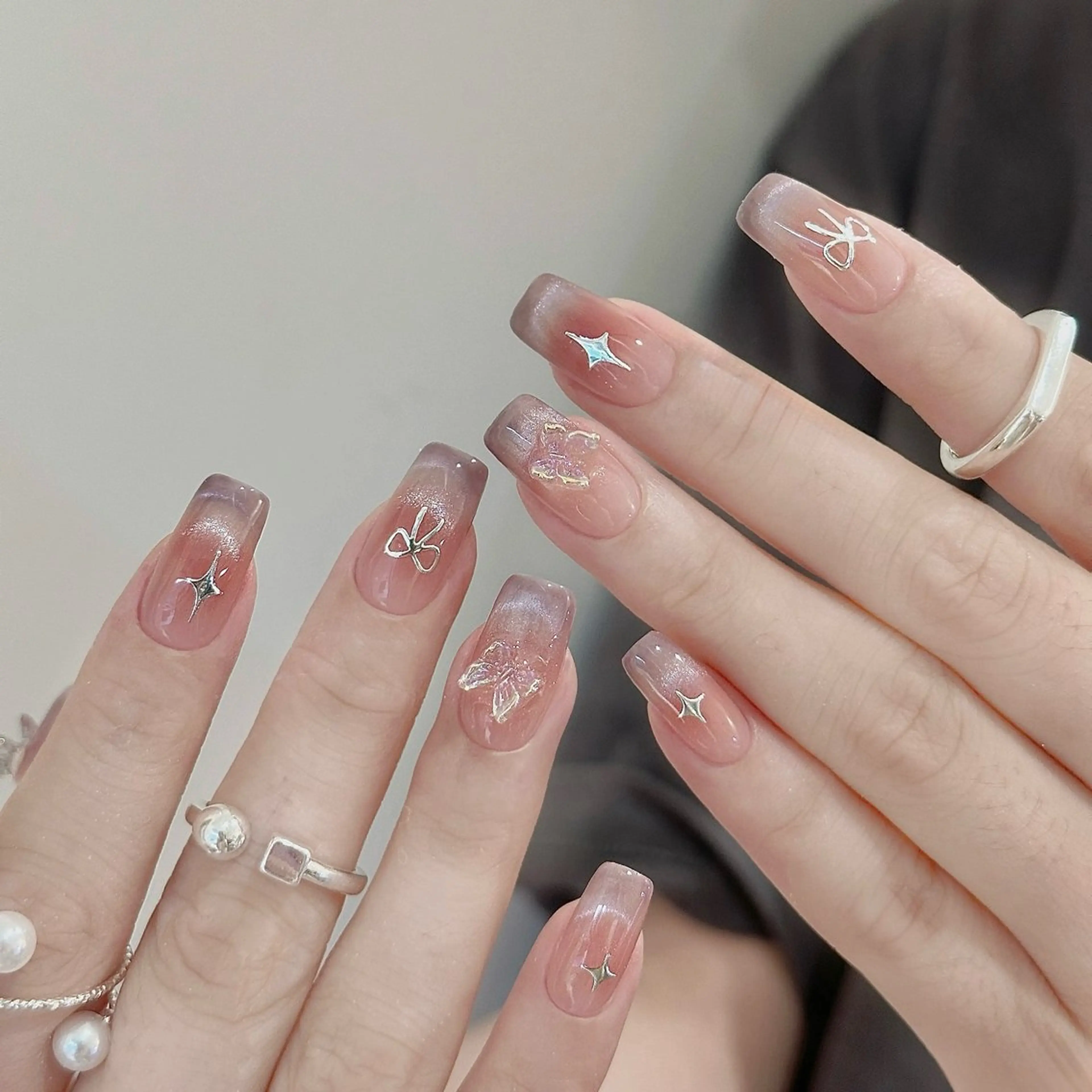 ネイル ハンドネイル Iris  Nail所属・akige akigeのネイルデザイン
