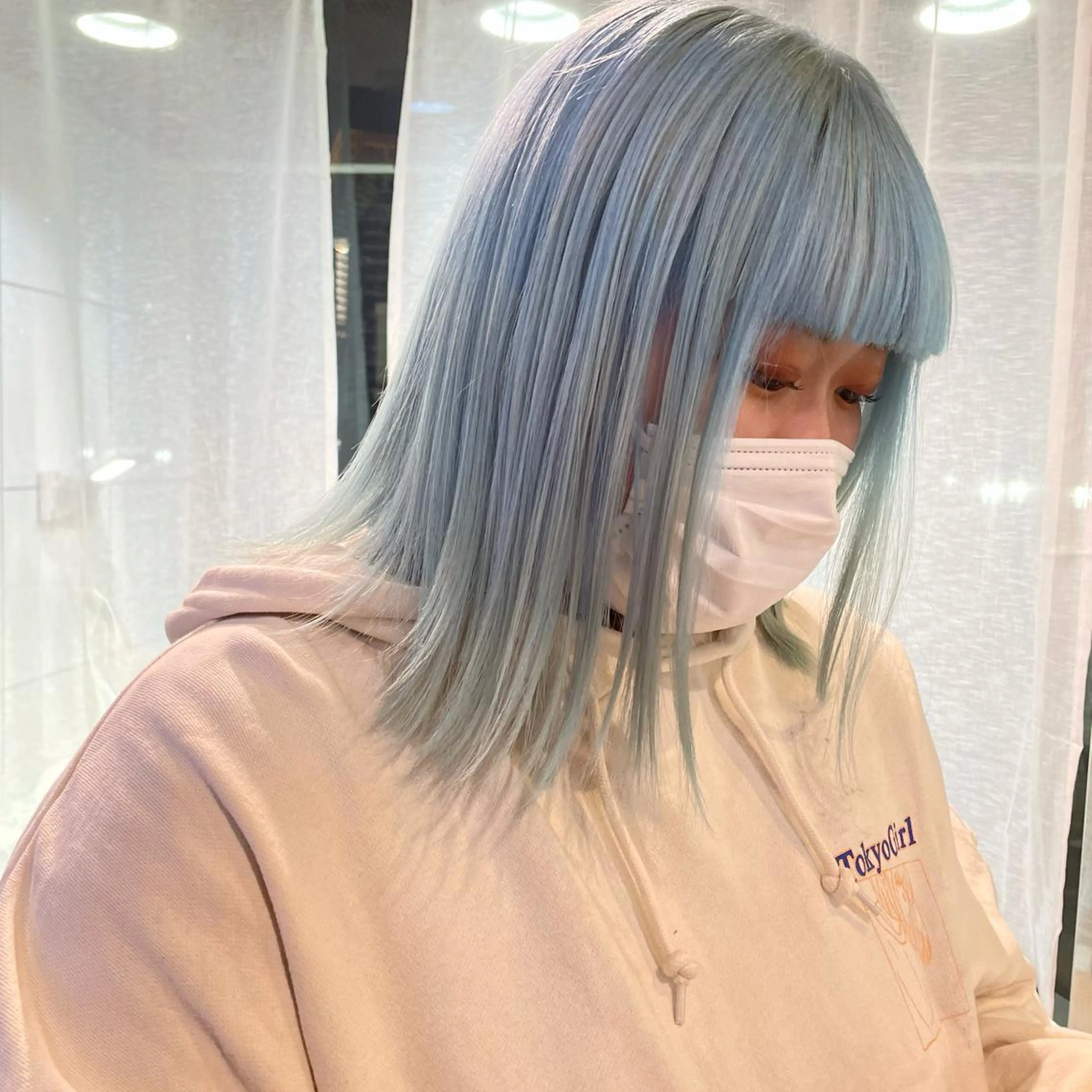 ミディアム カラー ブリーチ ブルーカラー ヘアカラー トリートメント 韓国ヘア🦋 MIYUのヘアスタイル