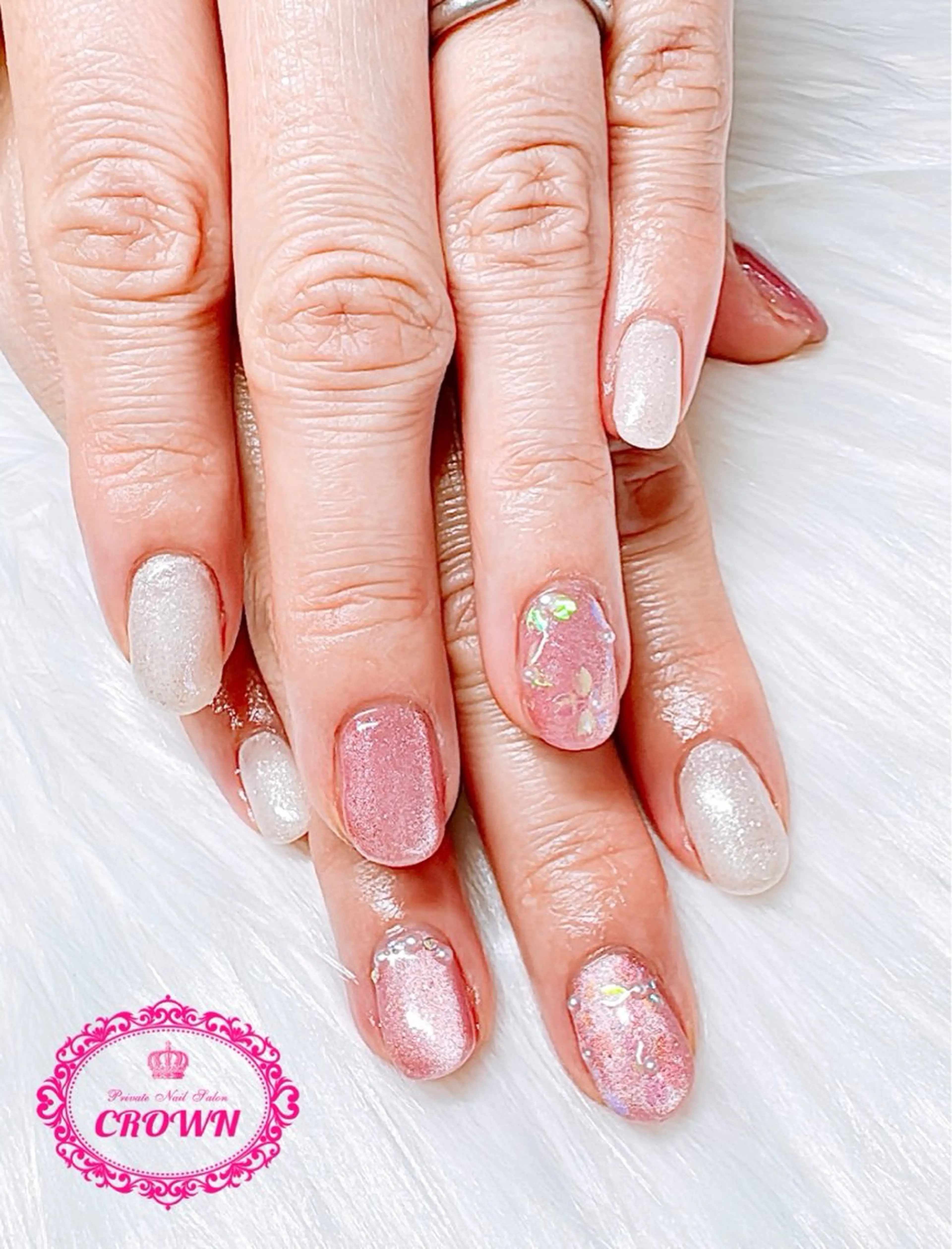 ネイル CROWN プライベートサロンのネイルデザイン
