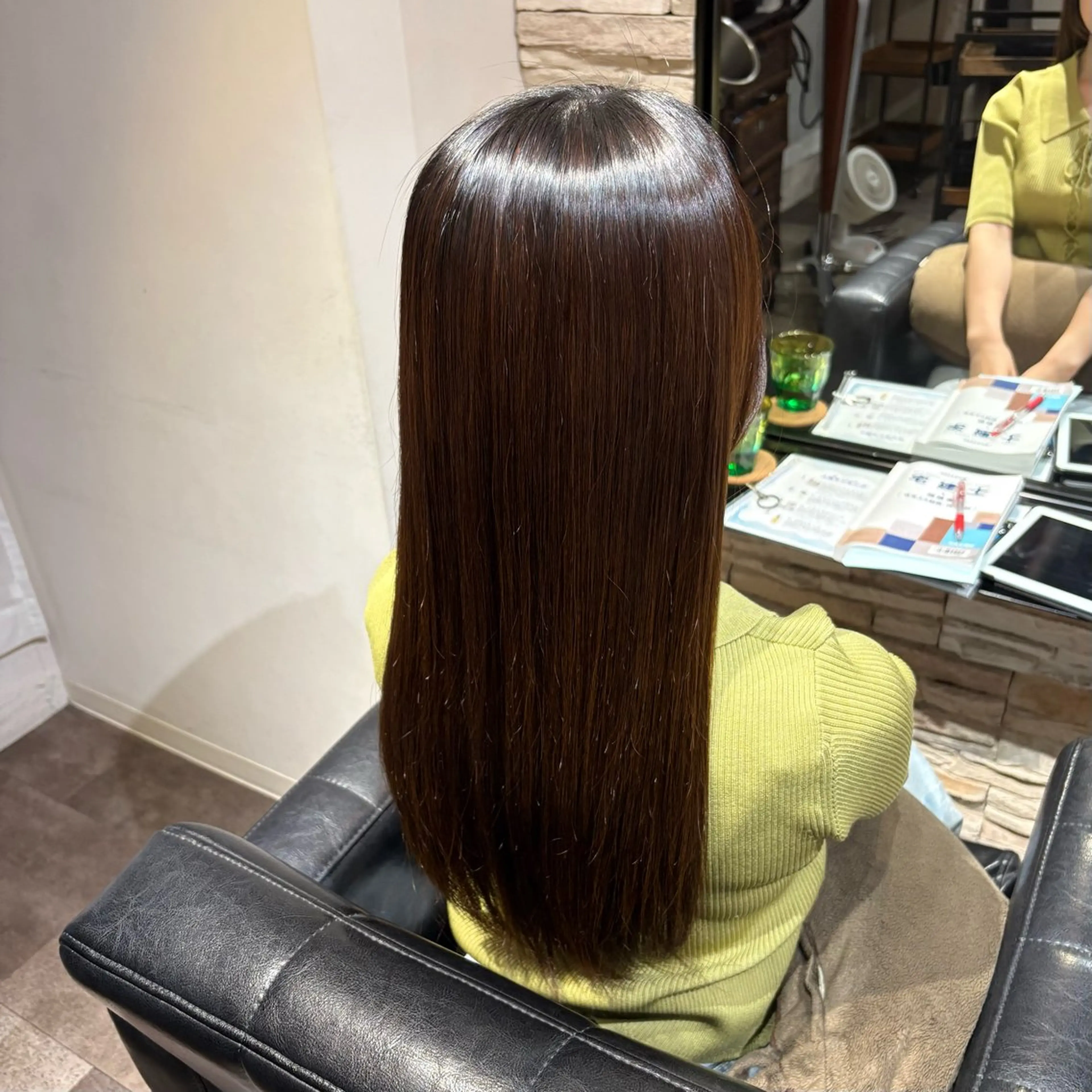 ロング 酸性ストレート 縮毛矯正 🍒サクラ🍒 /透明感カラー/艶髪のヘアスタイル