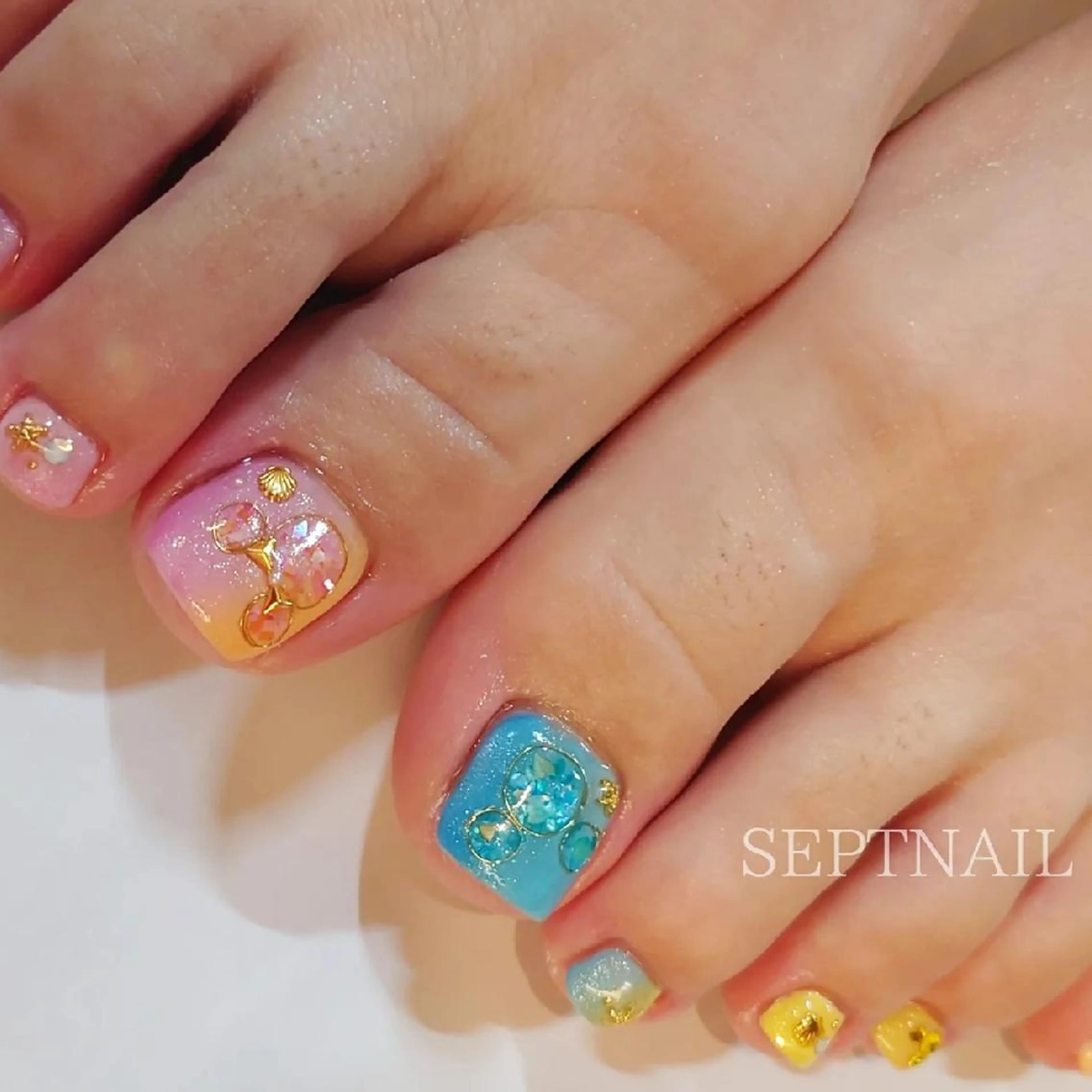 ネイル SEPTNAIL 中澤のネイルデザイン