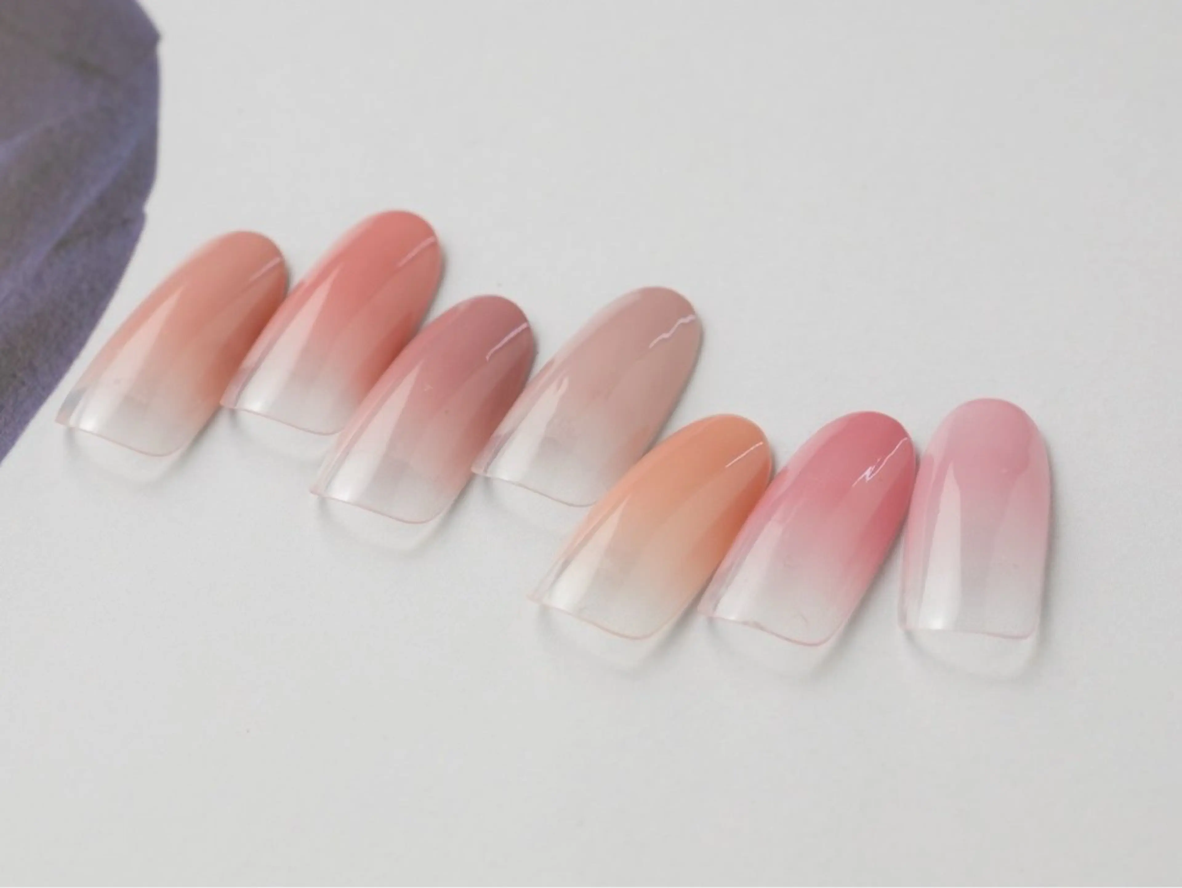 ネイル ハンドネイル Lily nail 大濠店所属・Lily 石井のネイルデザイン