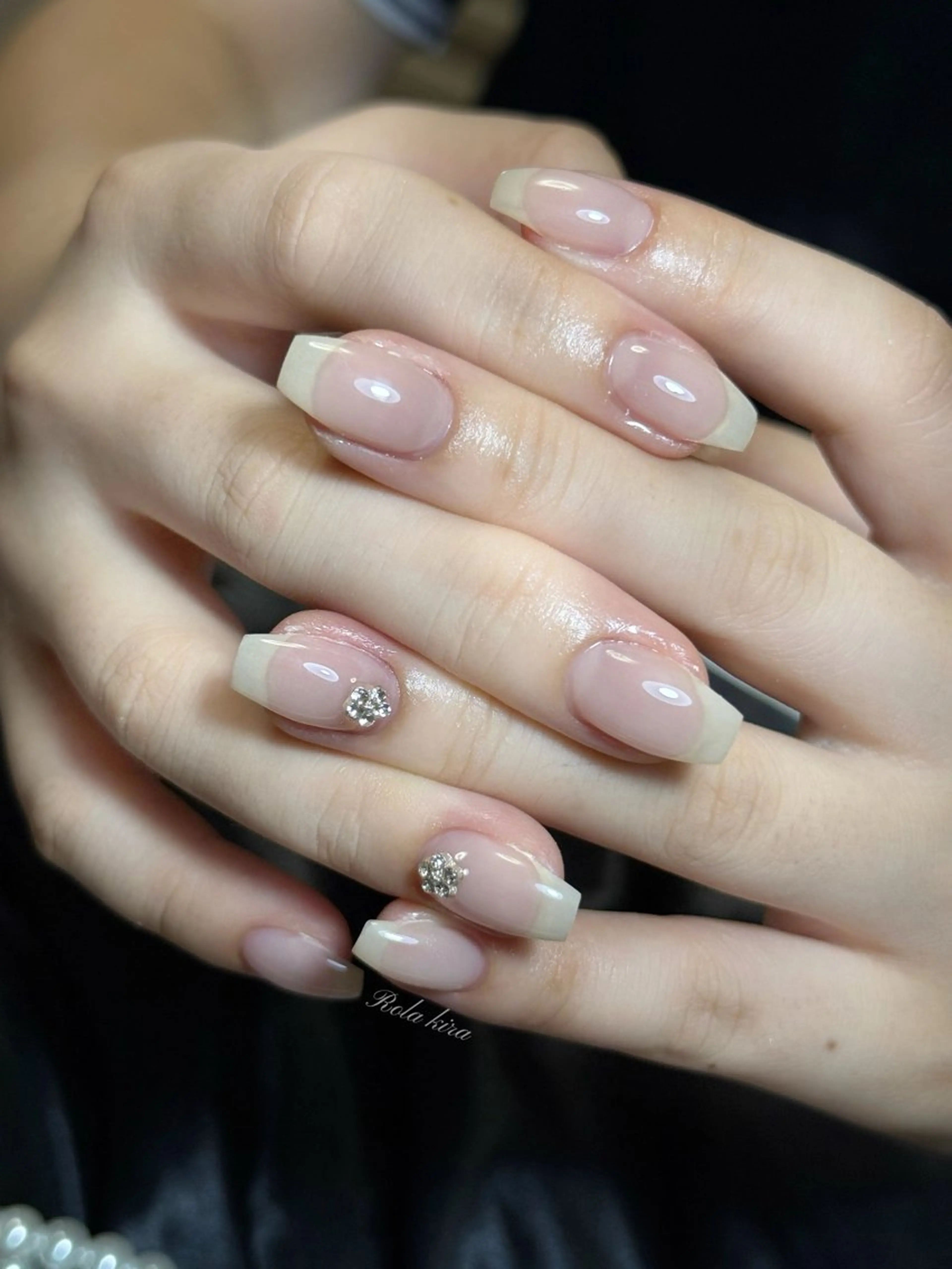 ネイル チークネイル 長さ出し フレンチネイル ジェルネイル 韓国ネイル ハンドネイル Rola kira nail salon所属・Rola kira 麗のネイルデザイン