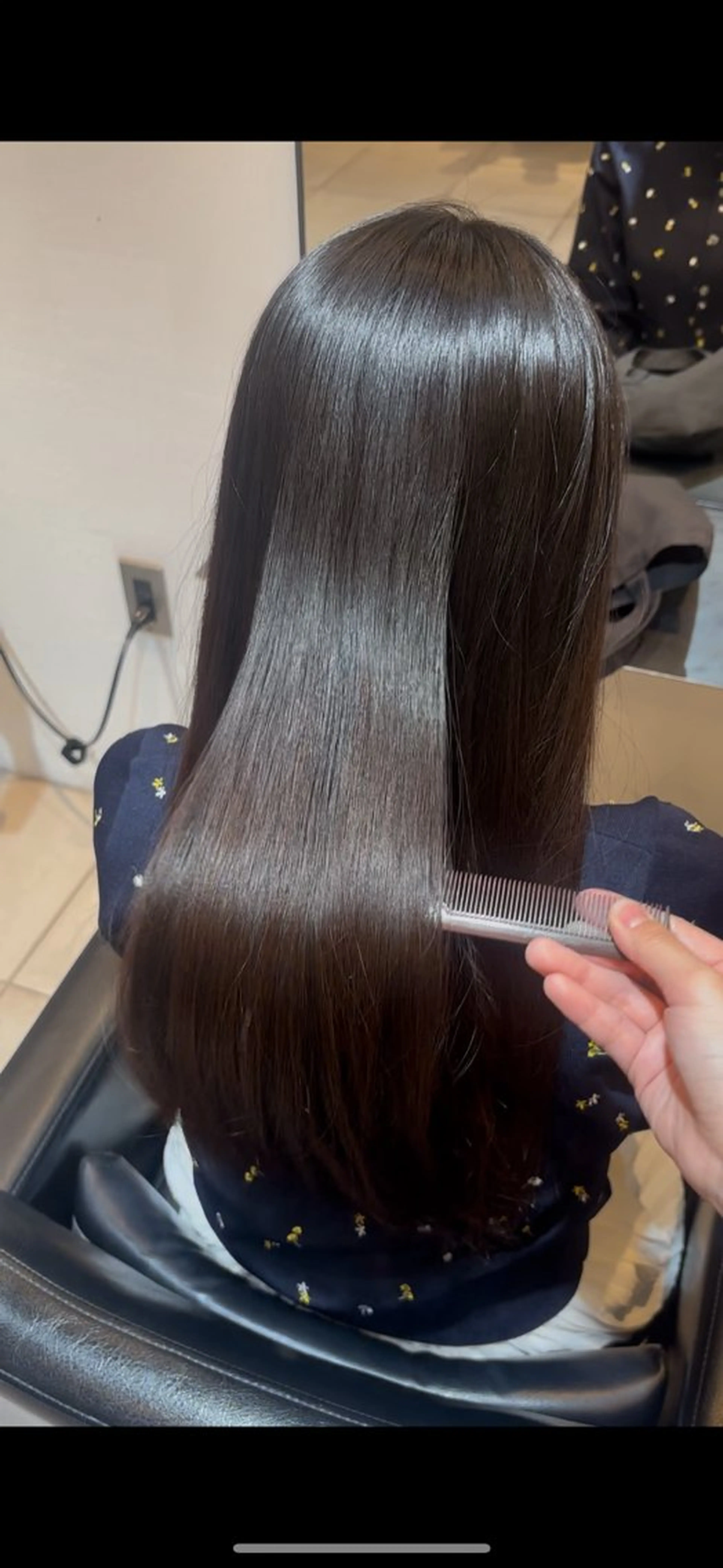 ロング トリートメント 🐏Yuna＊透明感 カラー🤍✨のヘアスタイル