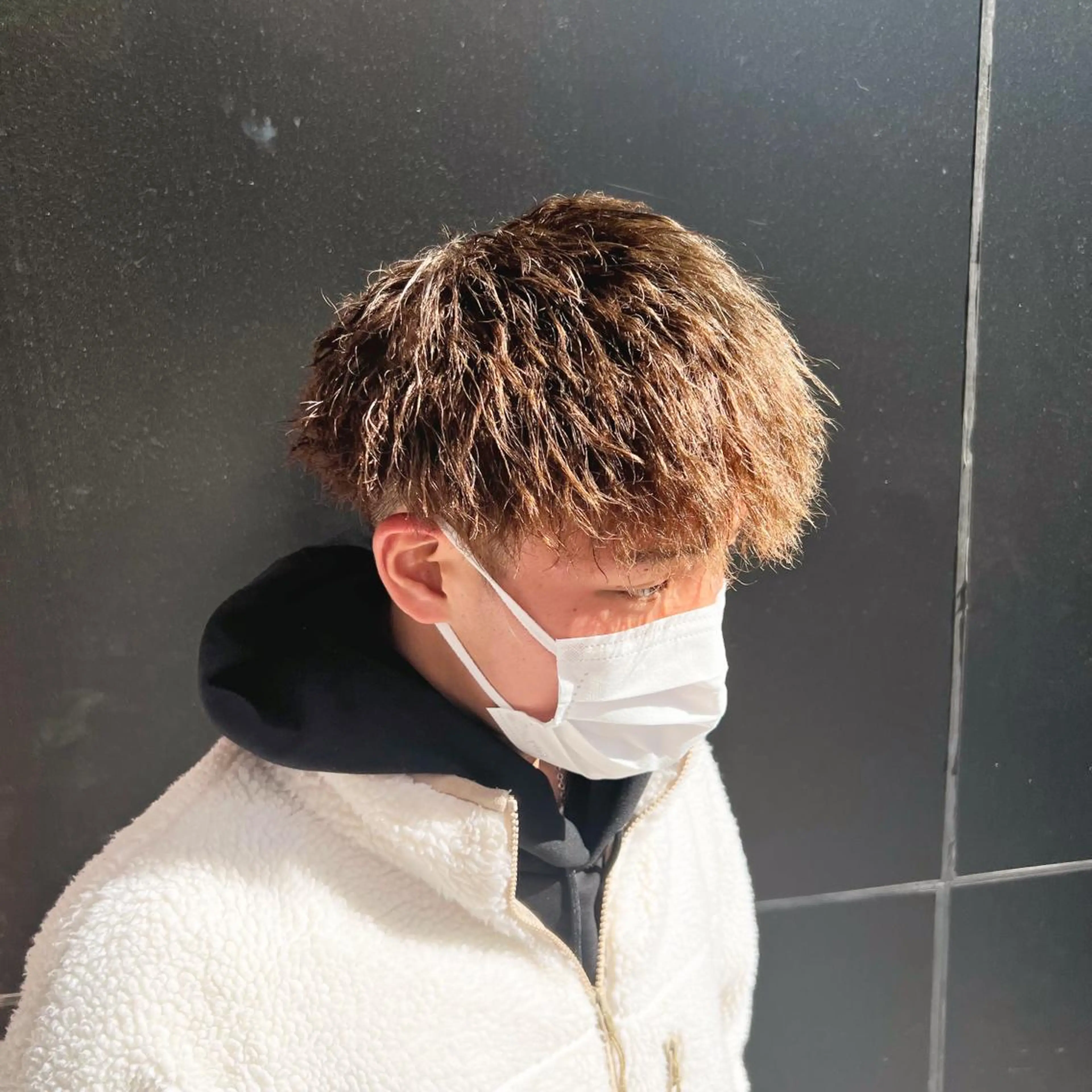 ショート パーマ 豊崎 佑輔のヘアスタイル