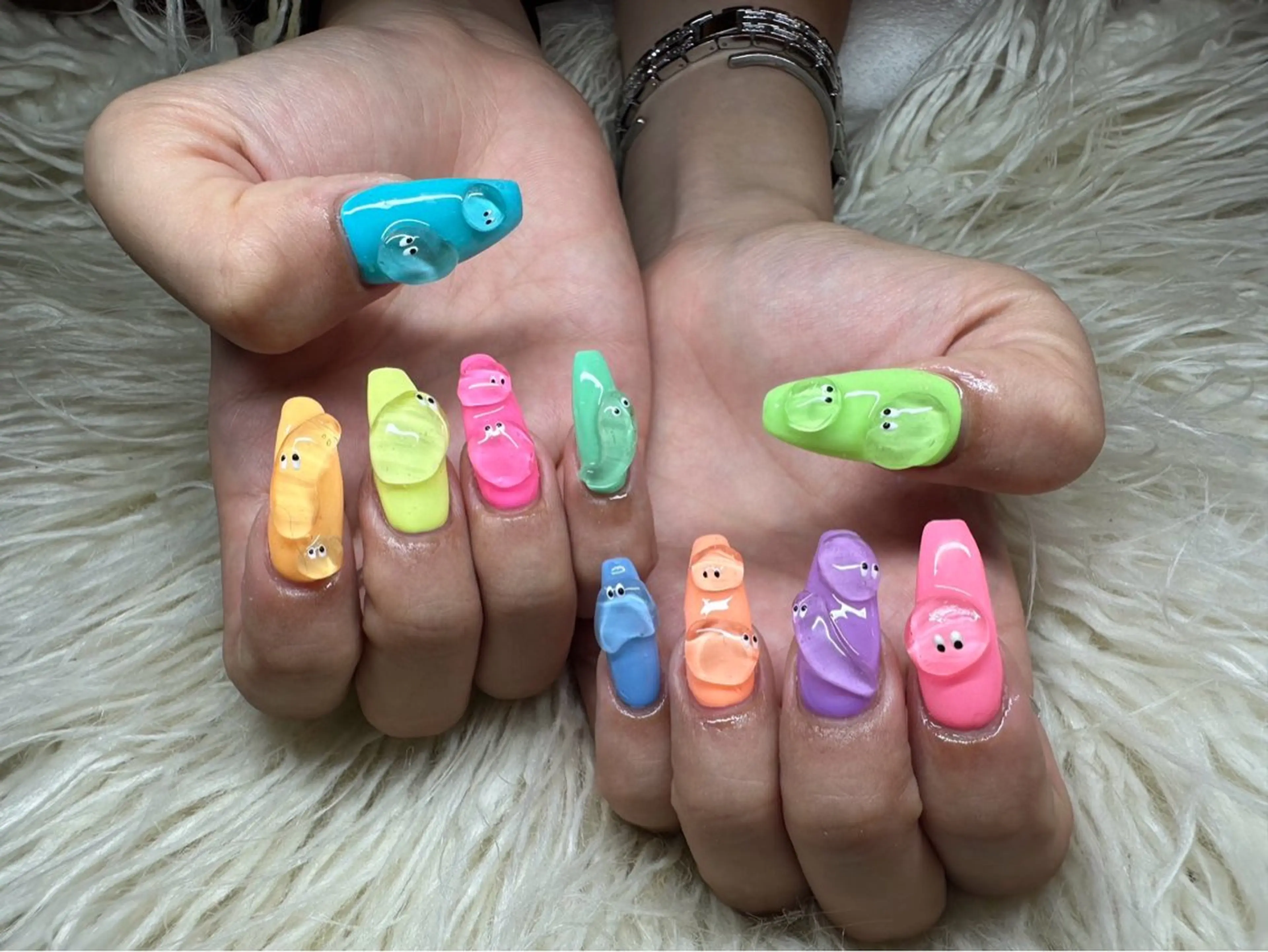 ネイル ハンドネイル フットネイル Nail salon LuaRのネイルデザイン