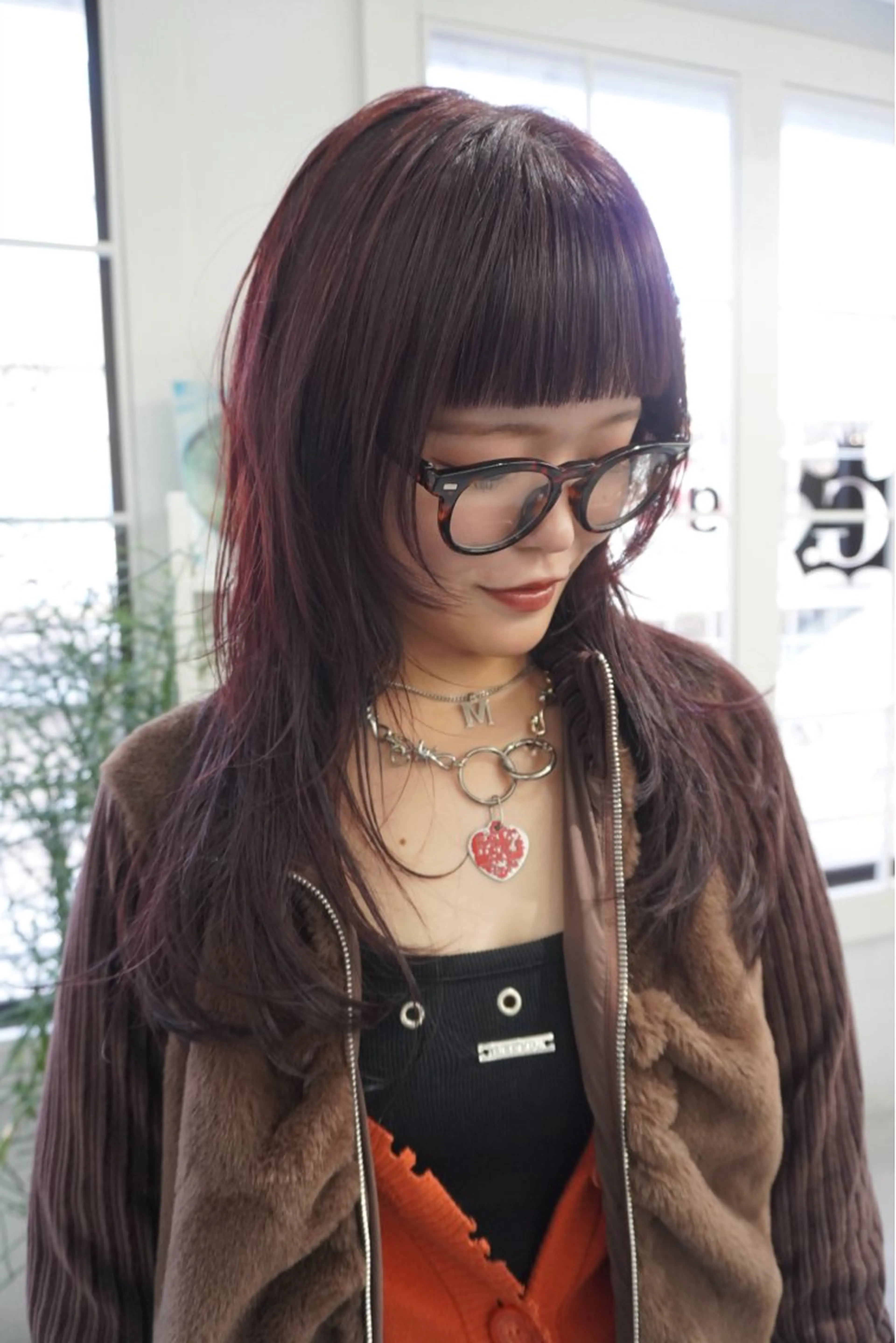 ミディアム カラー レッドカラー レイヤーカット カット ヘアカラー トリートメント レイヤー／似合わせ TAKUYAのヘアスタイル