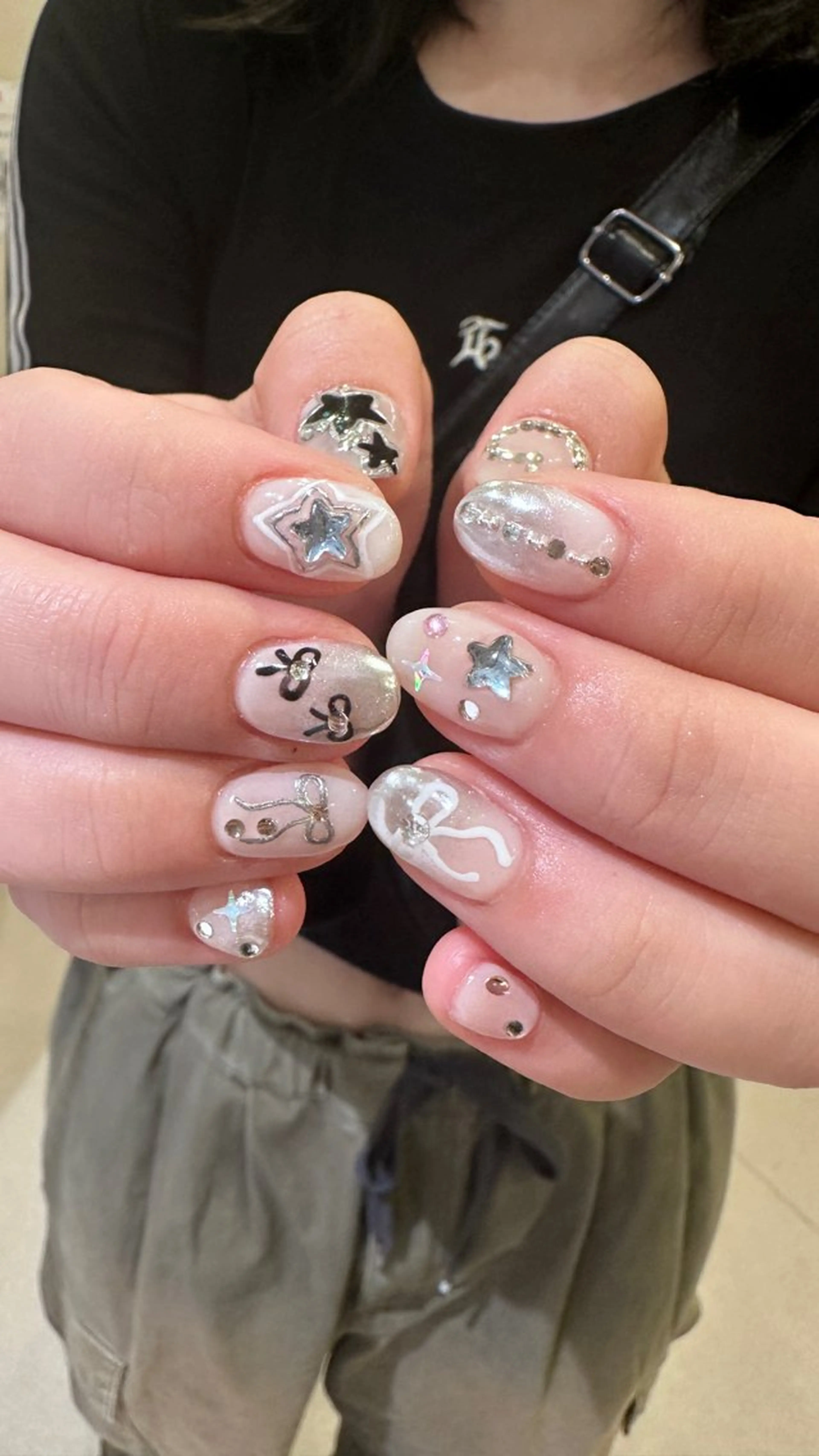 ネイル ハンドネイル 👽個性派ネイル🎀 komachiのヘアスタイル