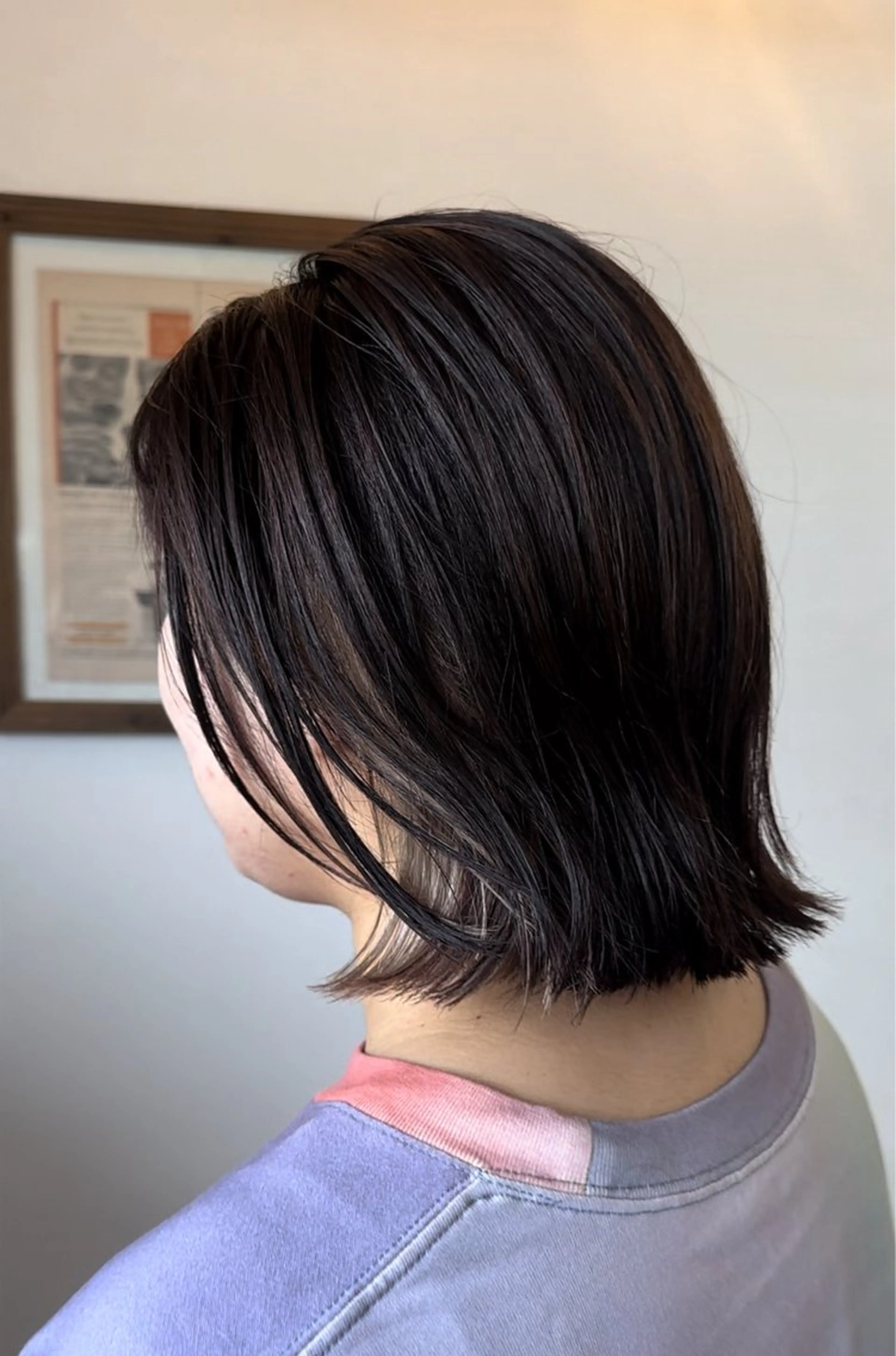 ミディアム 外ハネヘア GENE CUTCLUB所属・岩村 夏姫のヘアスタイル