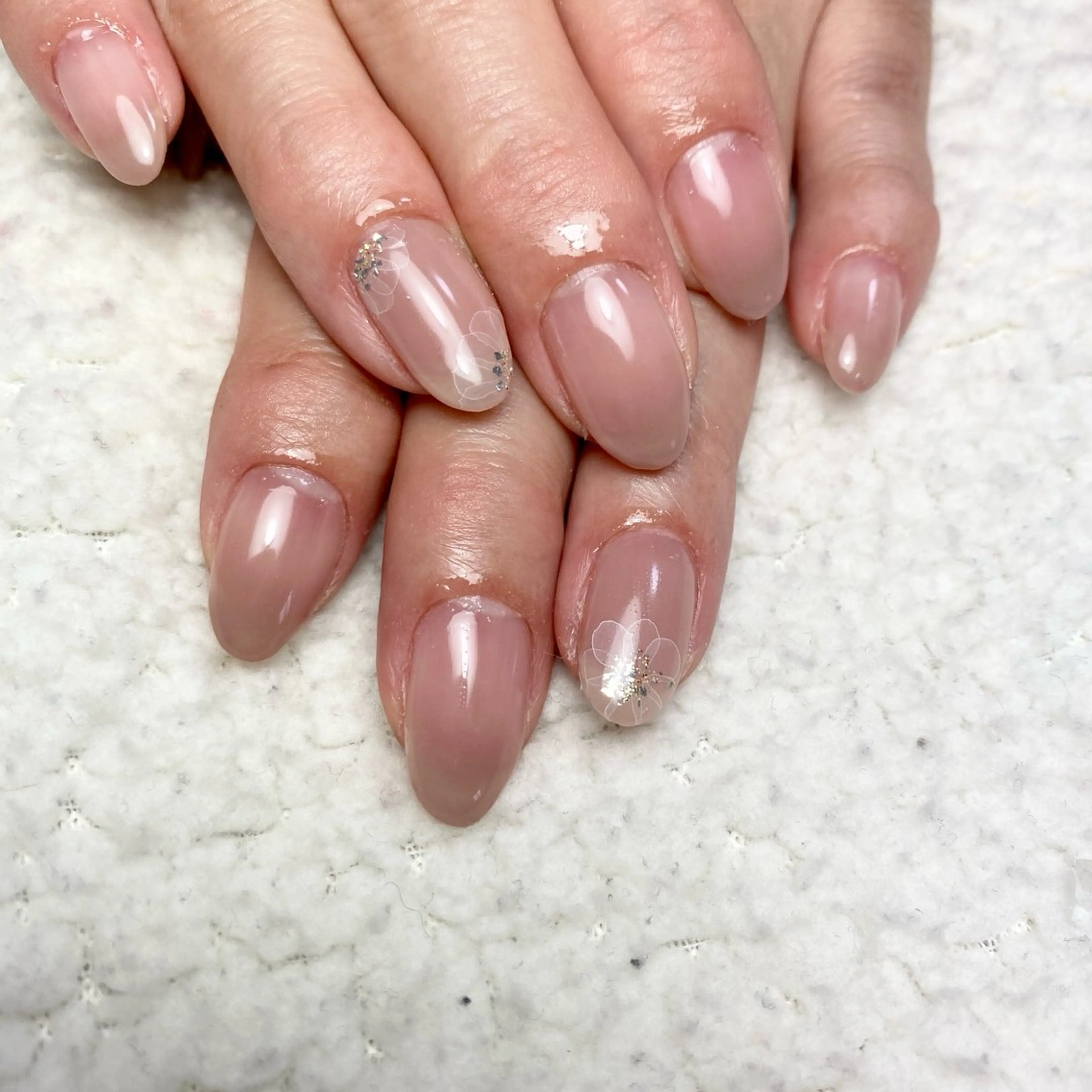 ネイル フラワーネイル 春ネイル ハンドネイル COCO+所属・COCO +のエステ・リラクイメージ