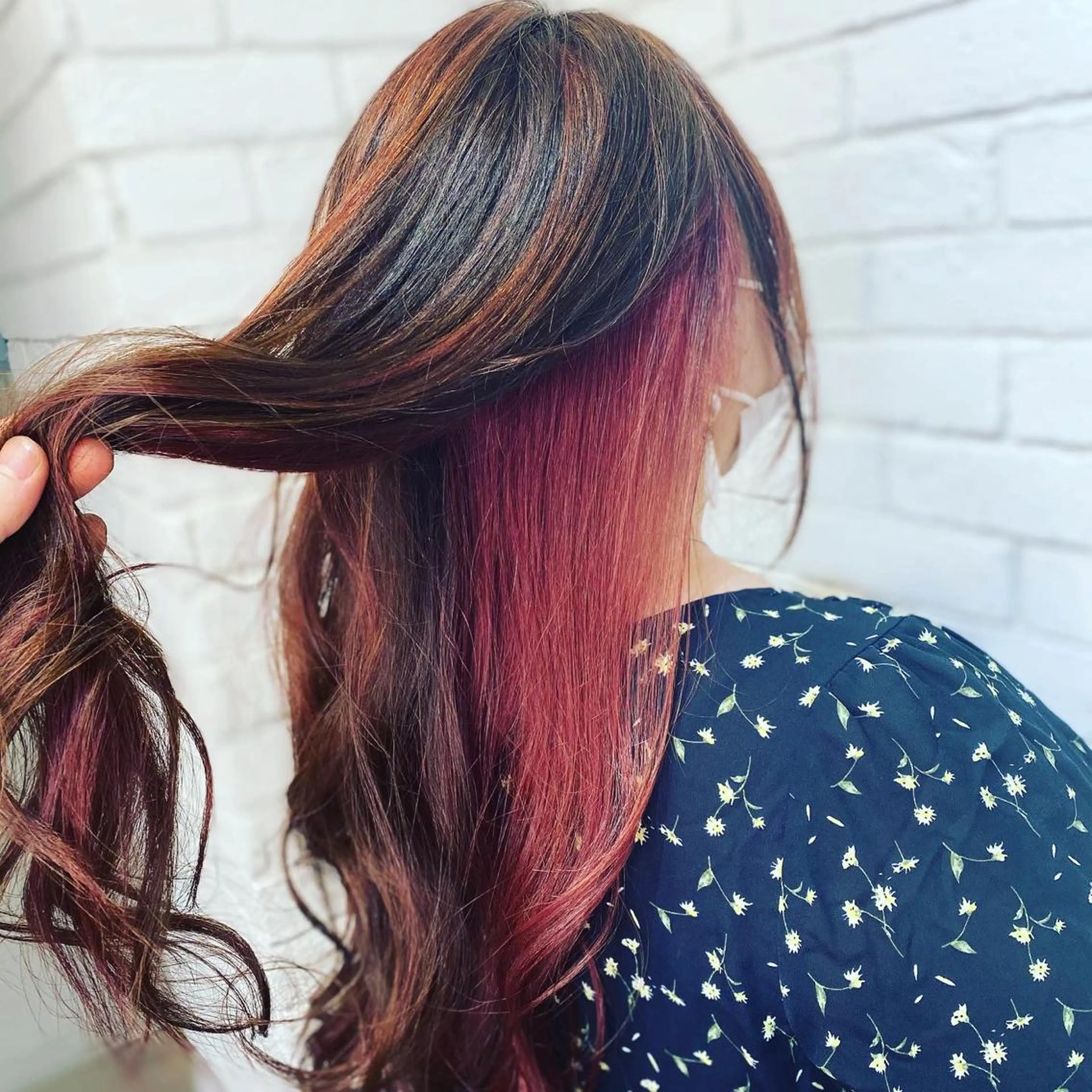 ロング カラー ヨシダ フミノリのヘアスタイル