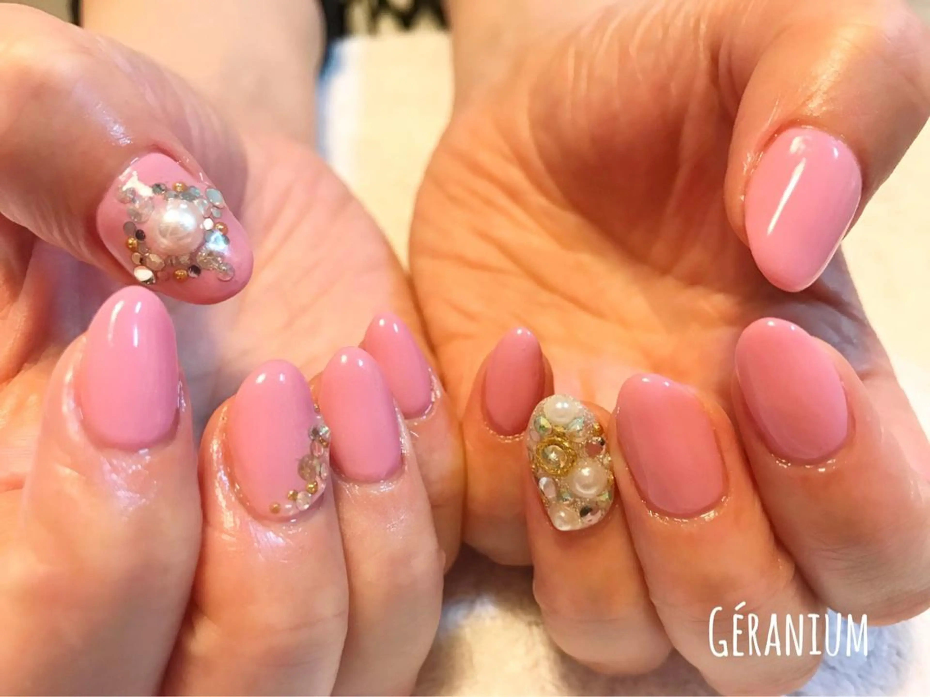 ネイル ハンドネイル GéRanium Harukaのネイルデザイン